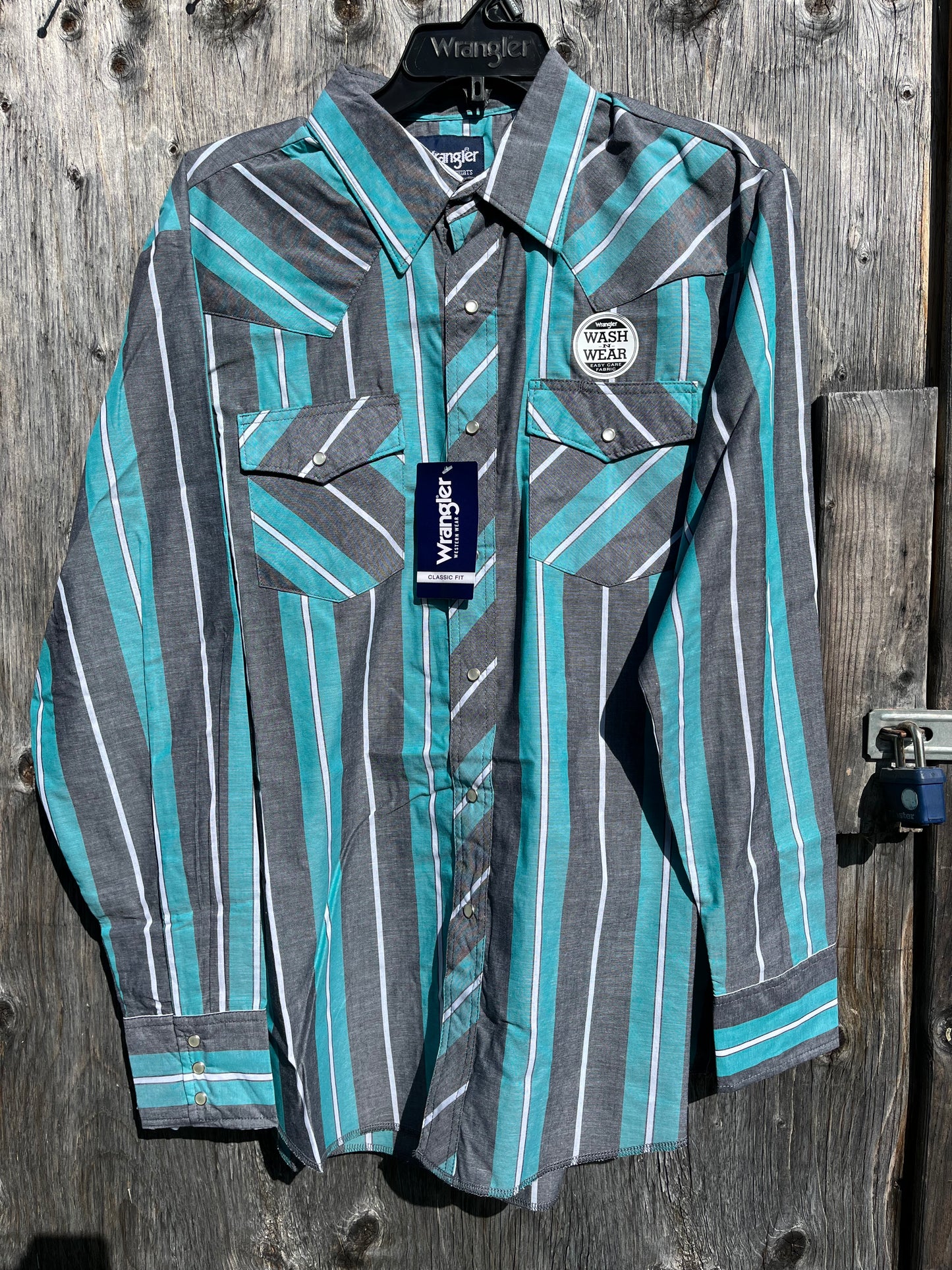 Men’s Large Wrangler Basic button up