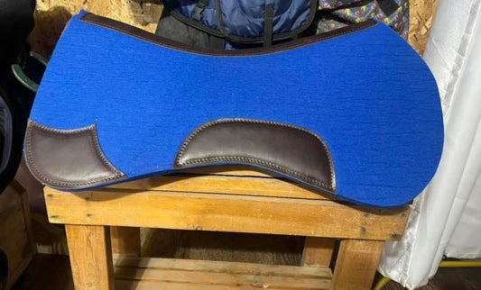 Blue shaped wool pad 32 x1”