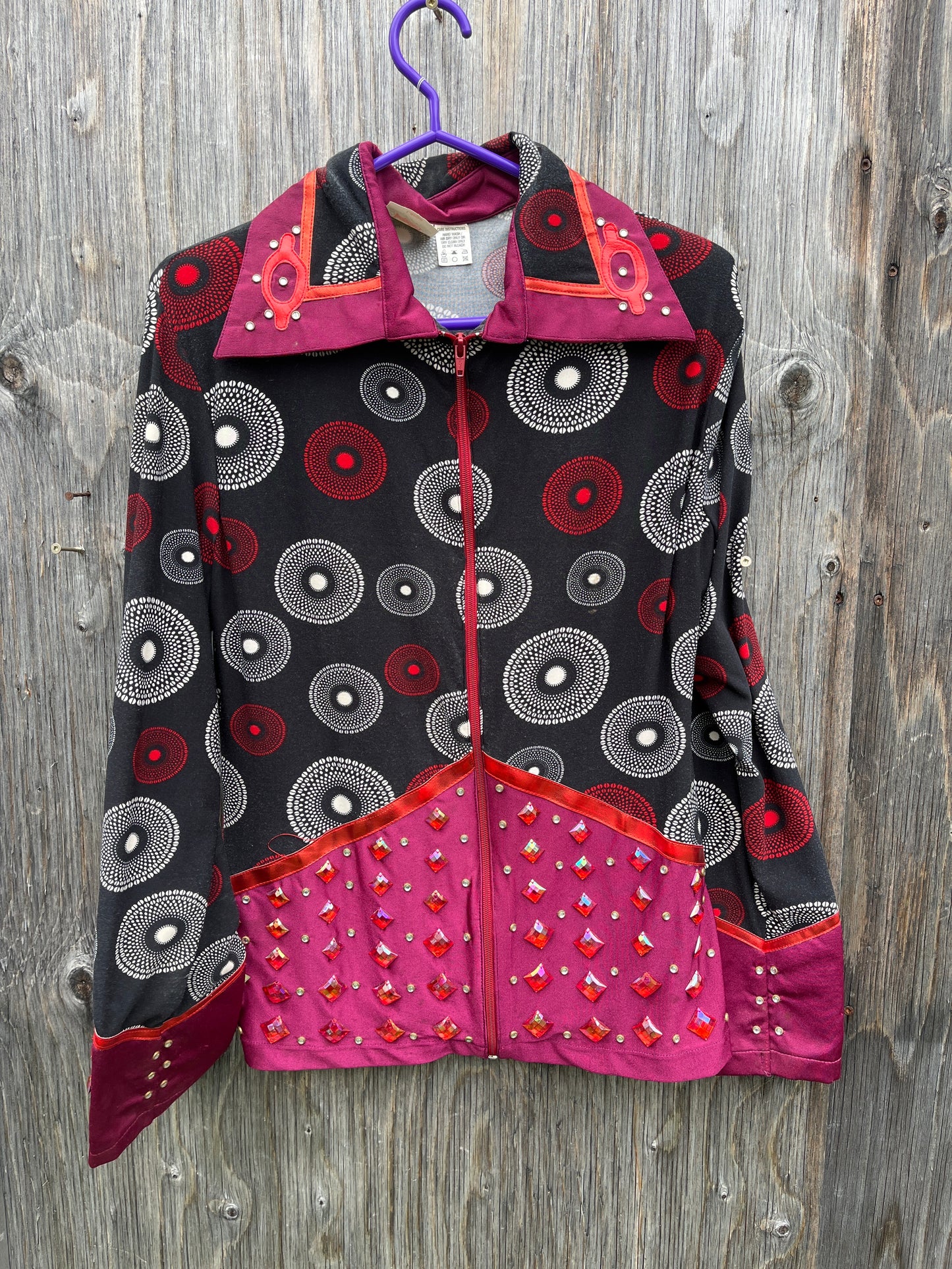Large show shirt