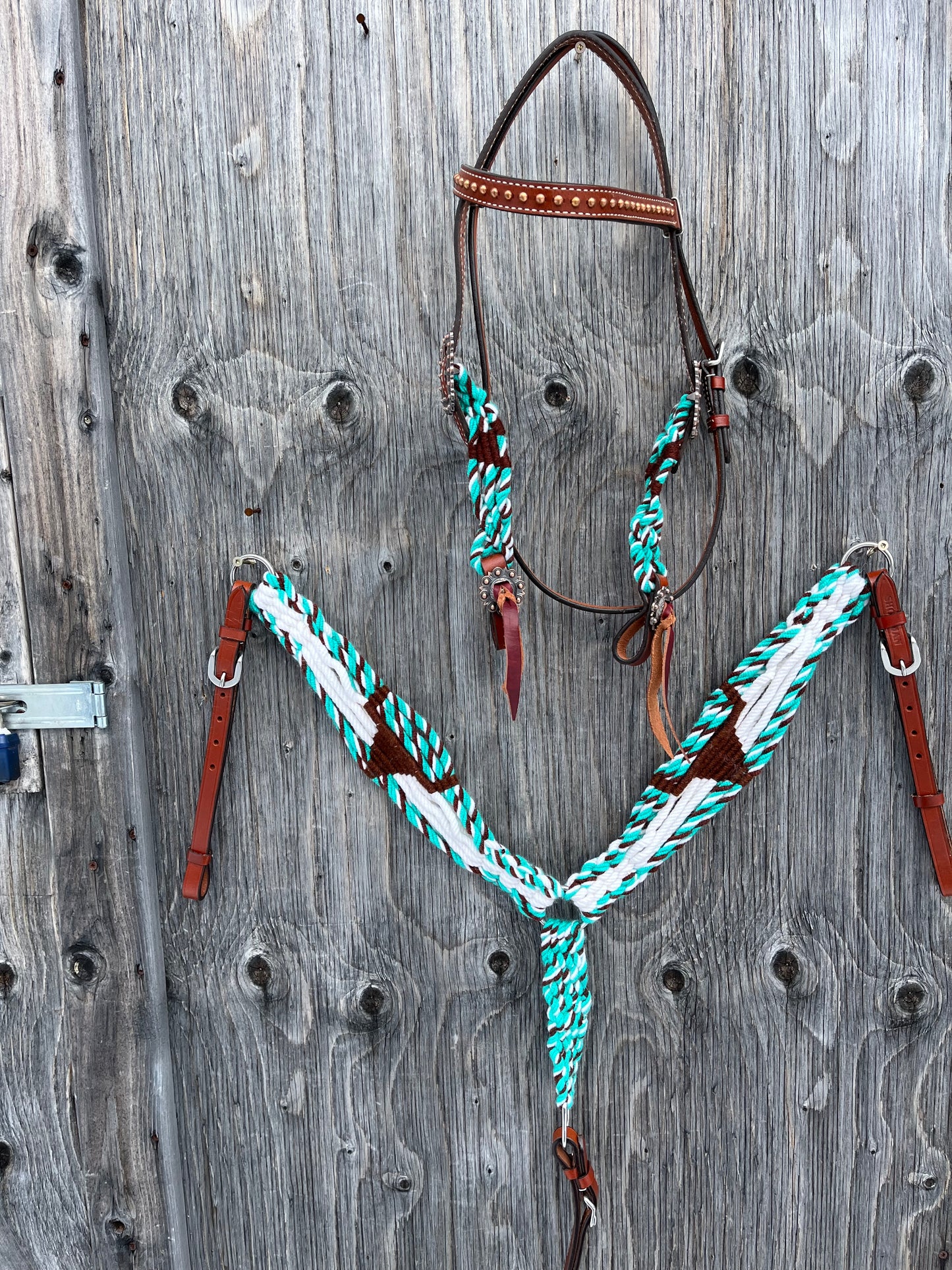 Mohair tack set