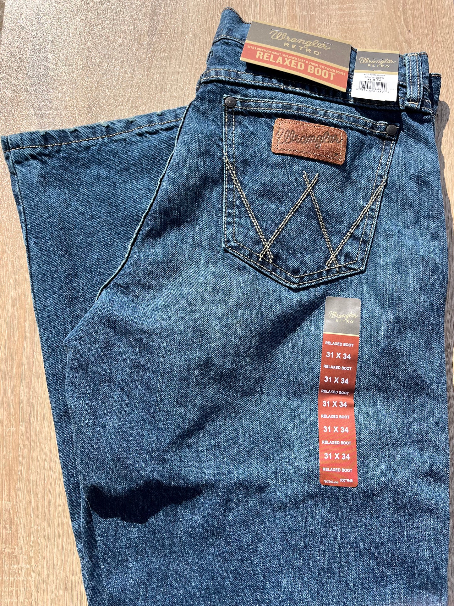 Men’s Wrangler Relaxed Bootcut Jeans