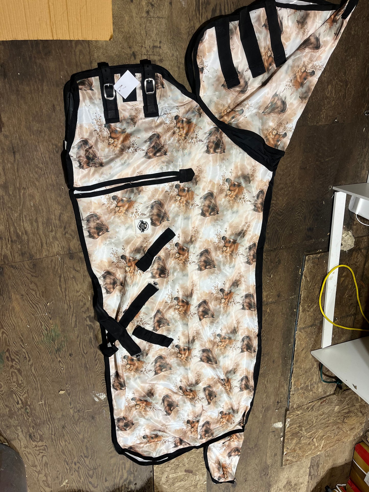 Horse print flysheet with neck