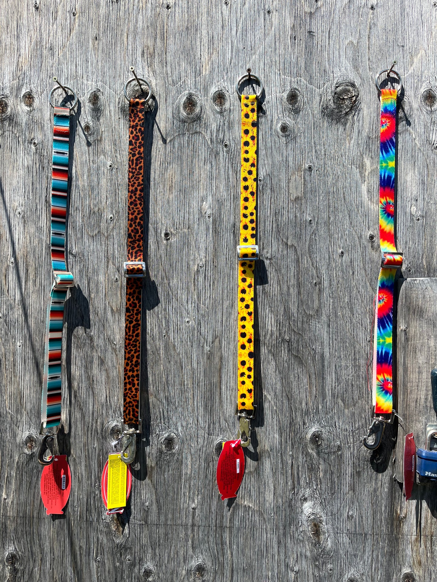 Printed bucket hanger straps