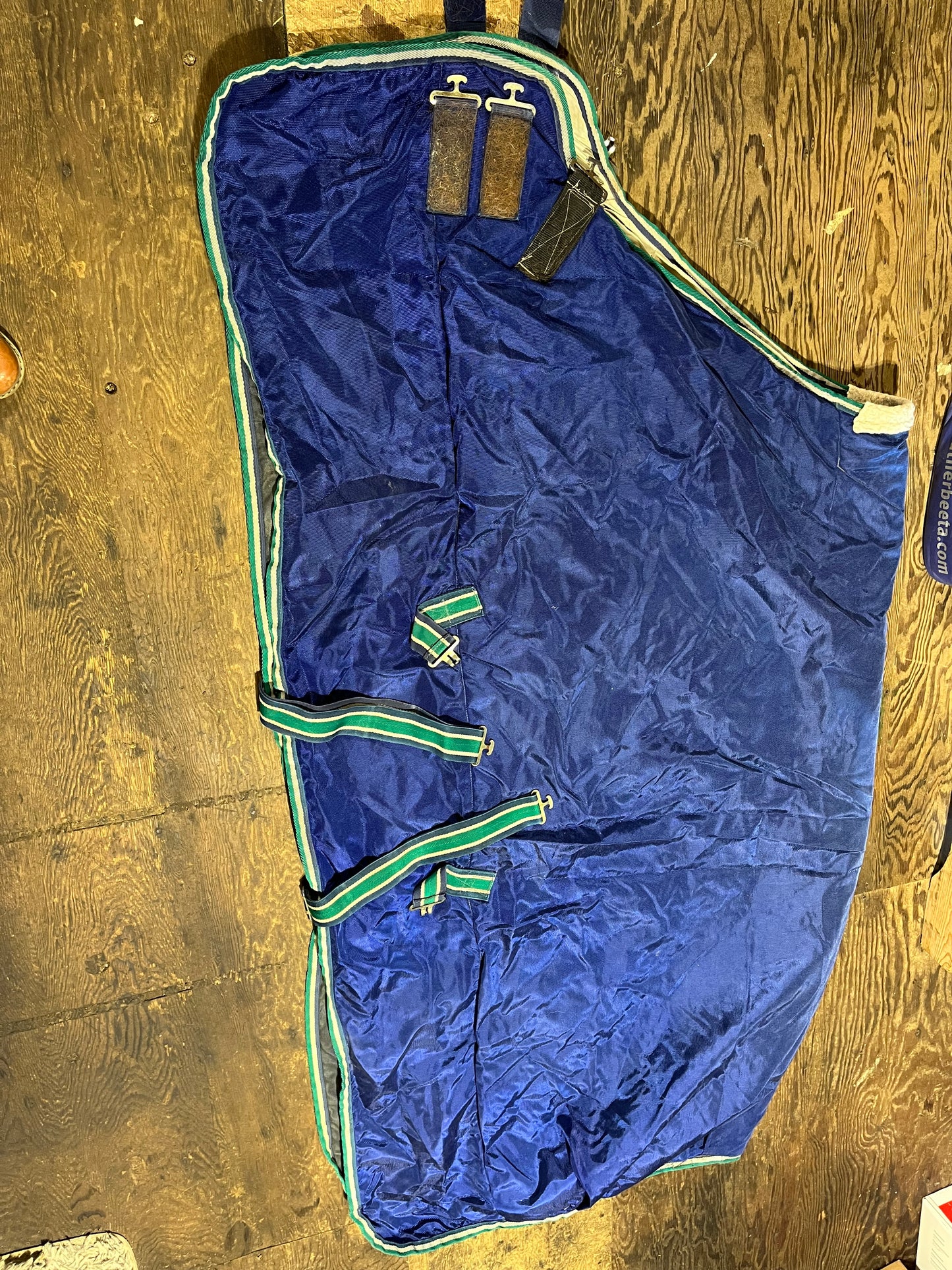 74” blue bucas turnout