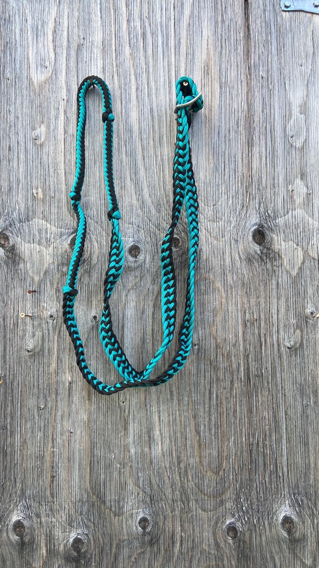 Braided barrel reins with knots