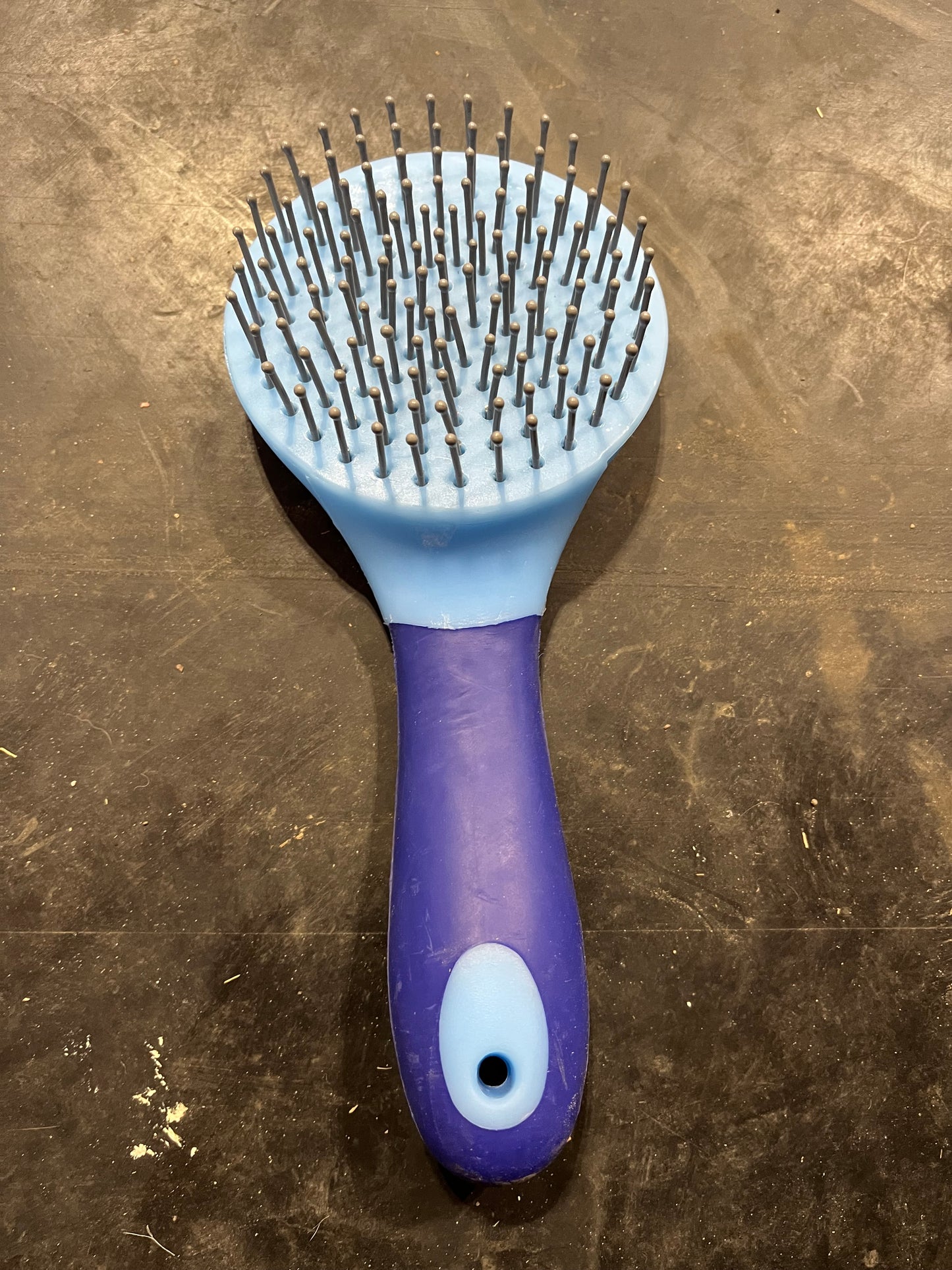 Mane and tail brush