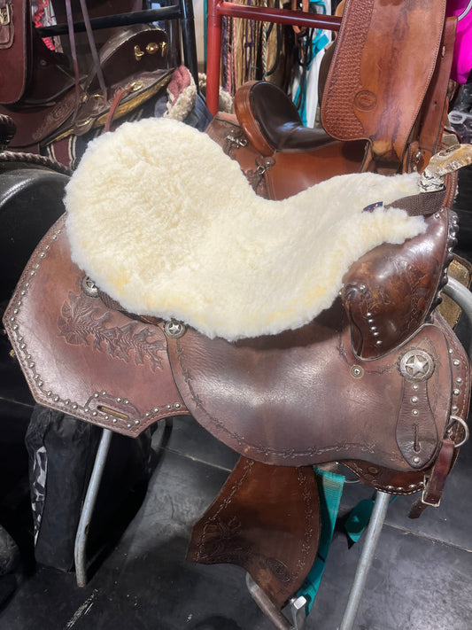 Fleece western seat saver
