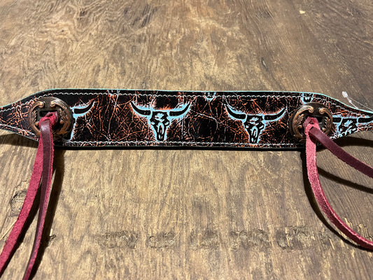 Weathered steer wither strap