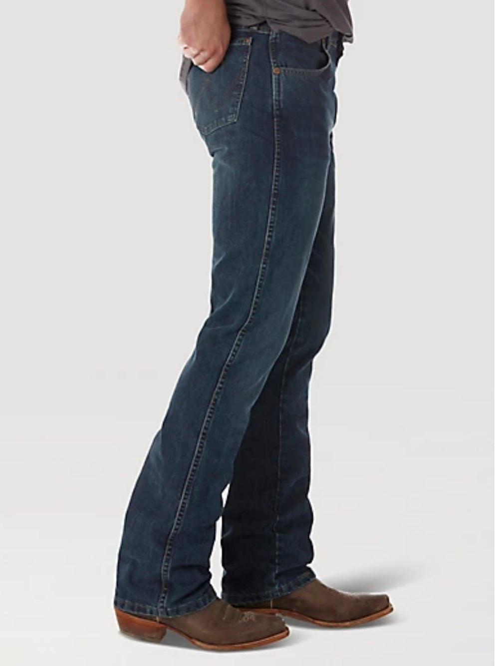 Wrangler Men’s slim fit bootcut jeans