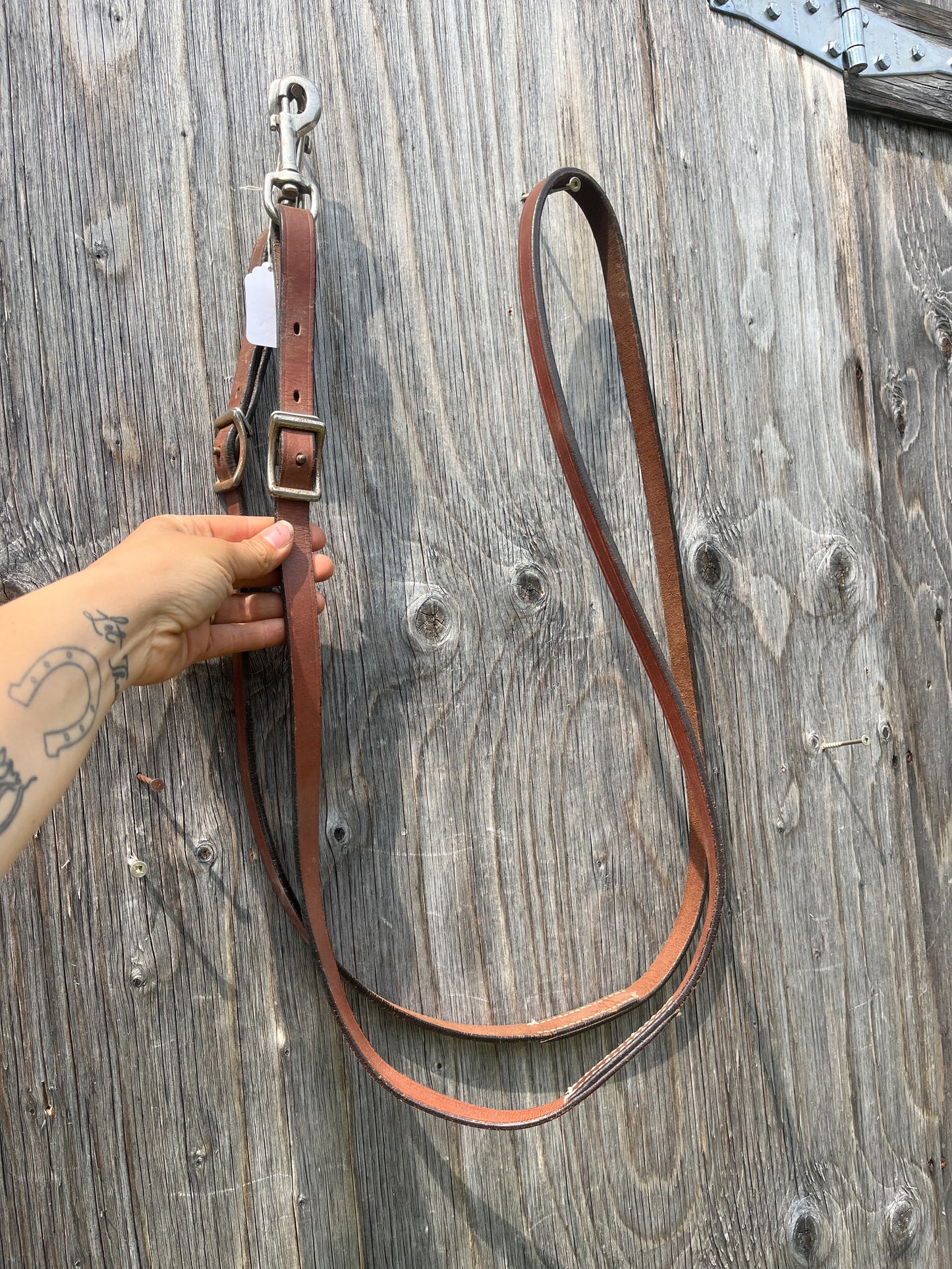 Leather barrel reins with snaps