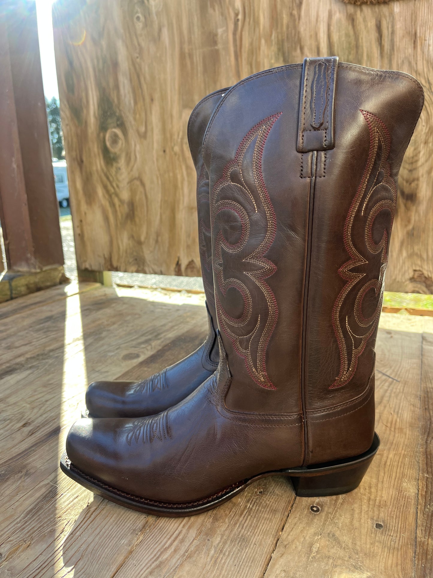 Women’s size 10 cowboy boots