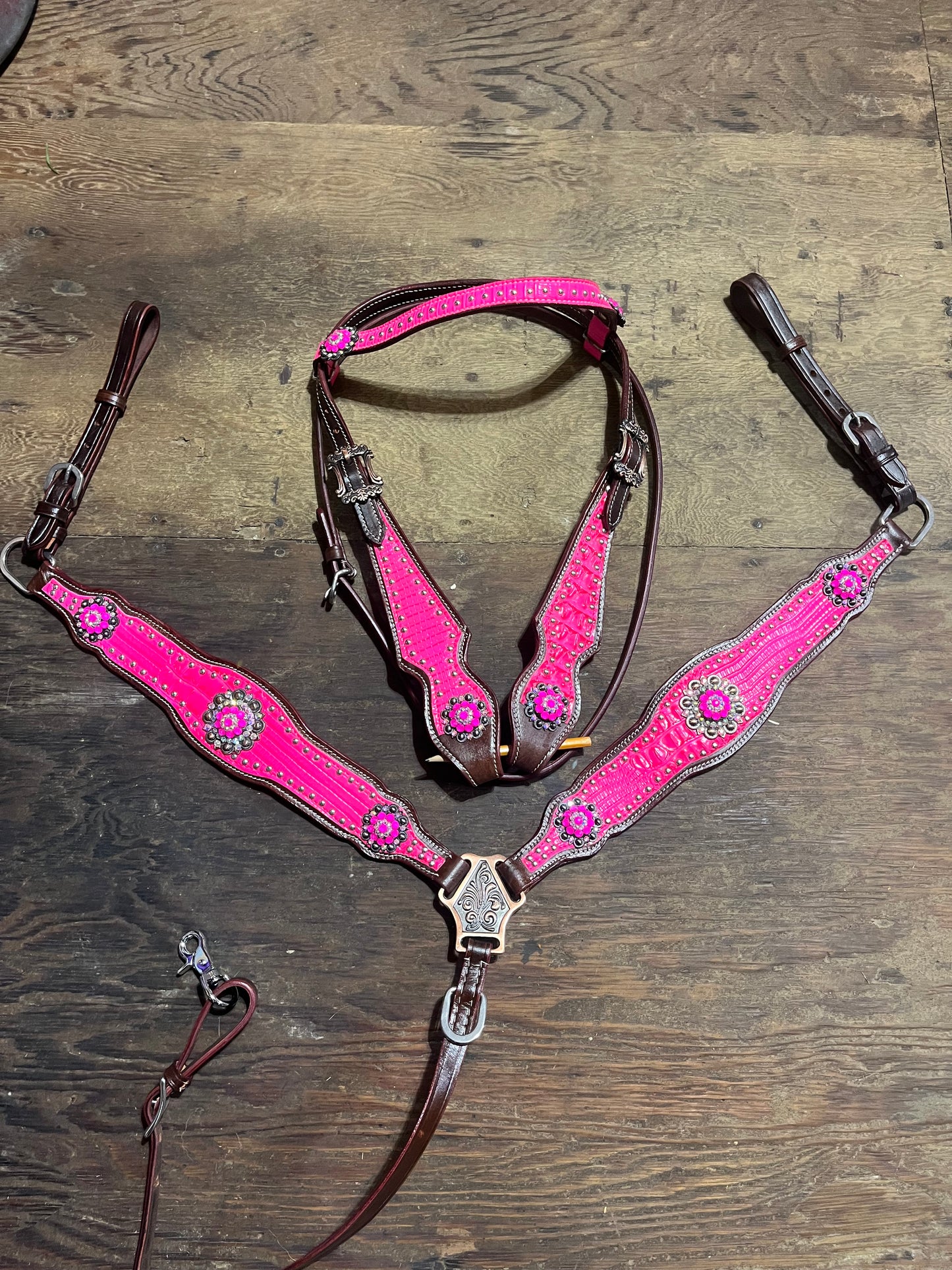 Pink browband tack set