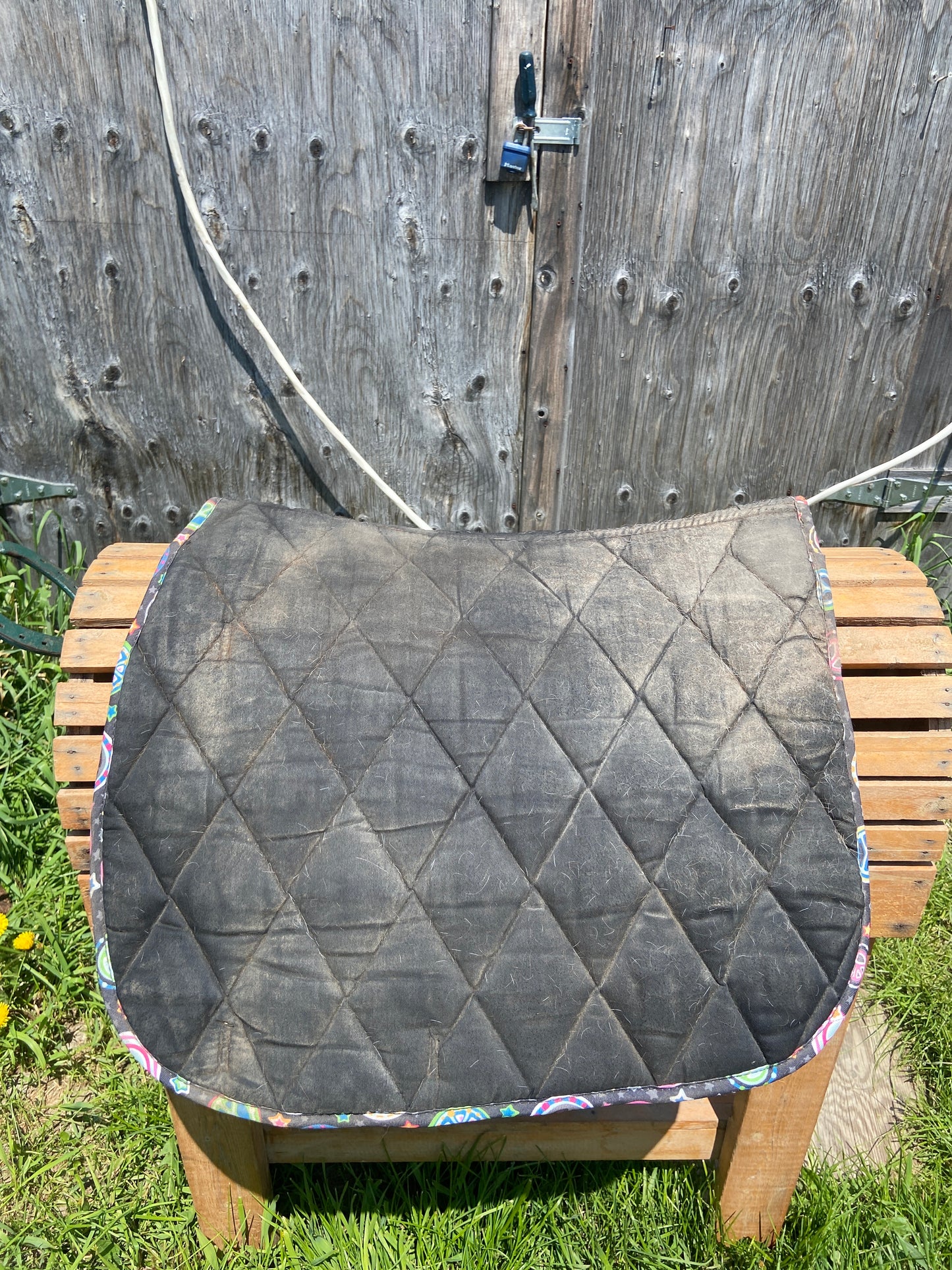 Peace sign pad
