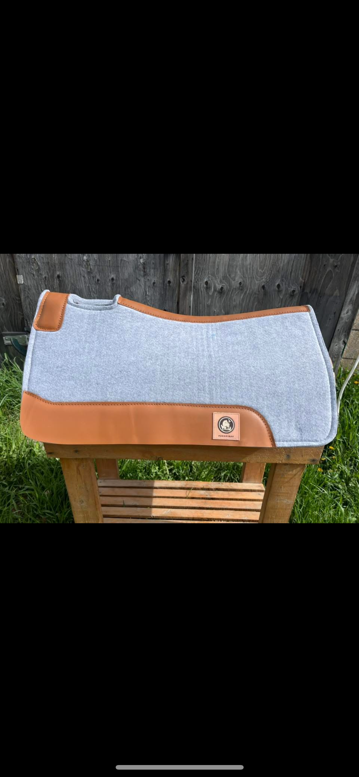 Grey 30” wool pad