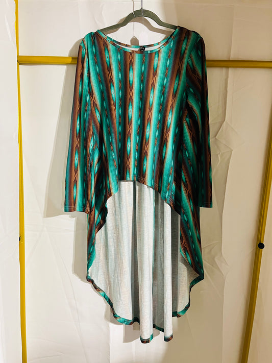 Montana hi low medium unisex sizing roomy fit