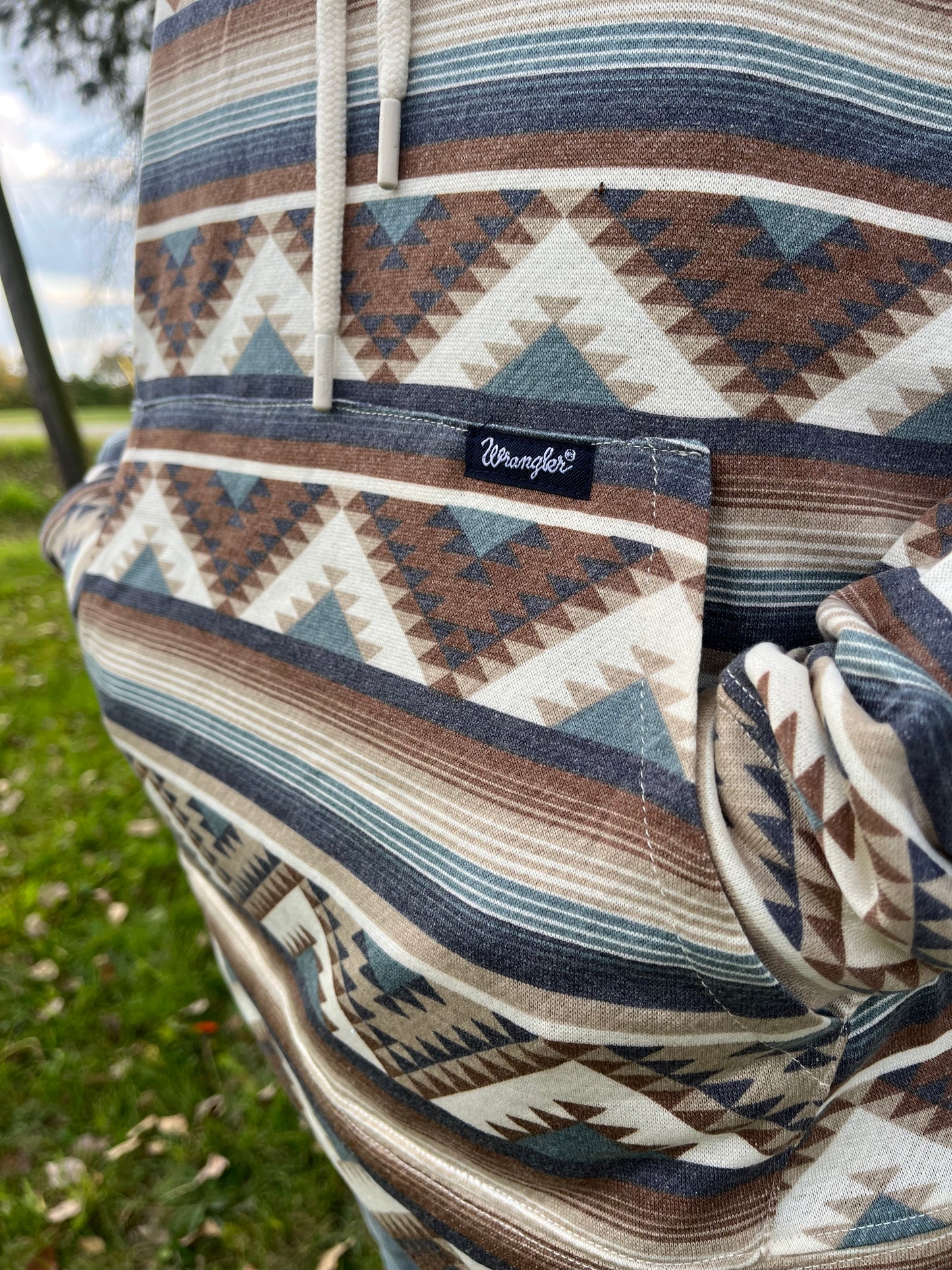Wrangler Aztec print light hoody