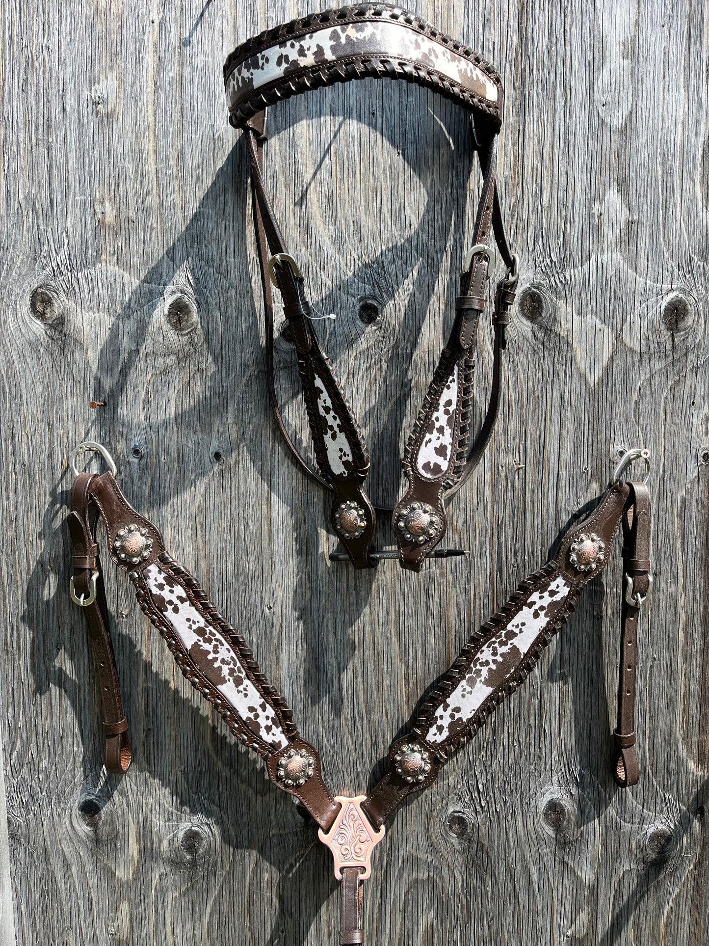 Cowprint tack set