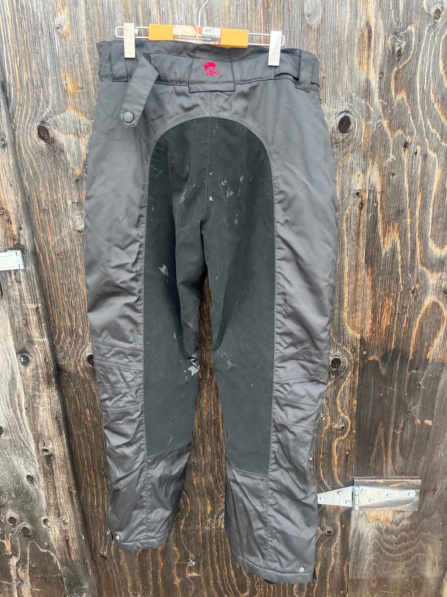 Medium tempo equestrian riding snowpants