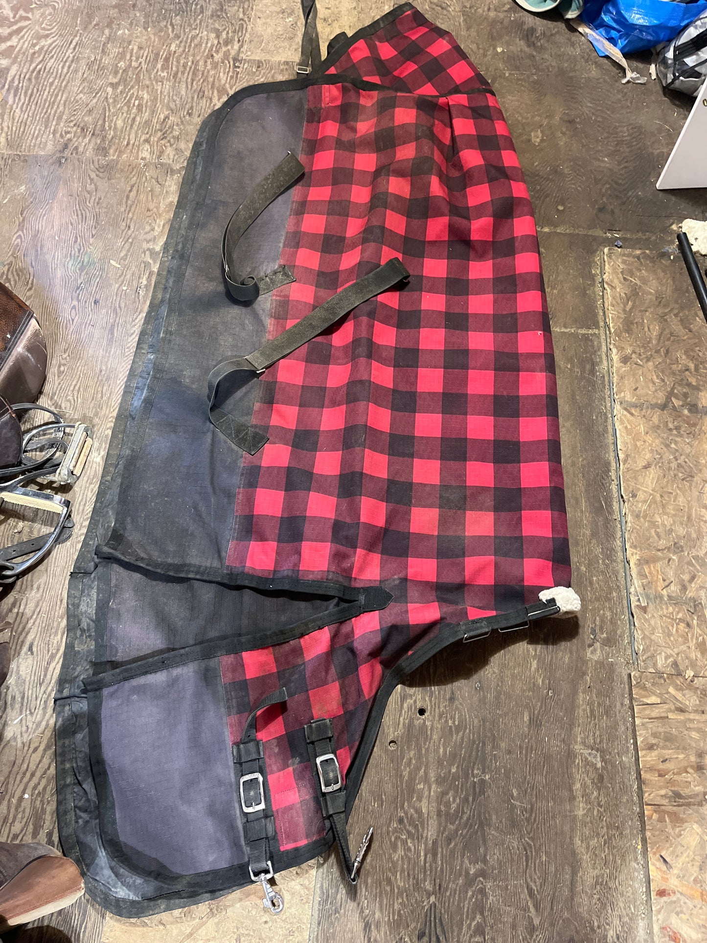 69” plaid rainsheet