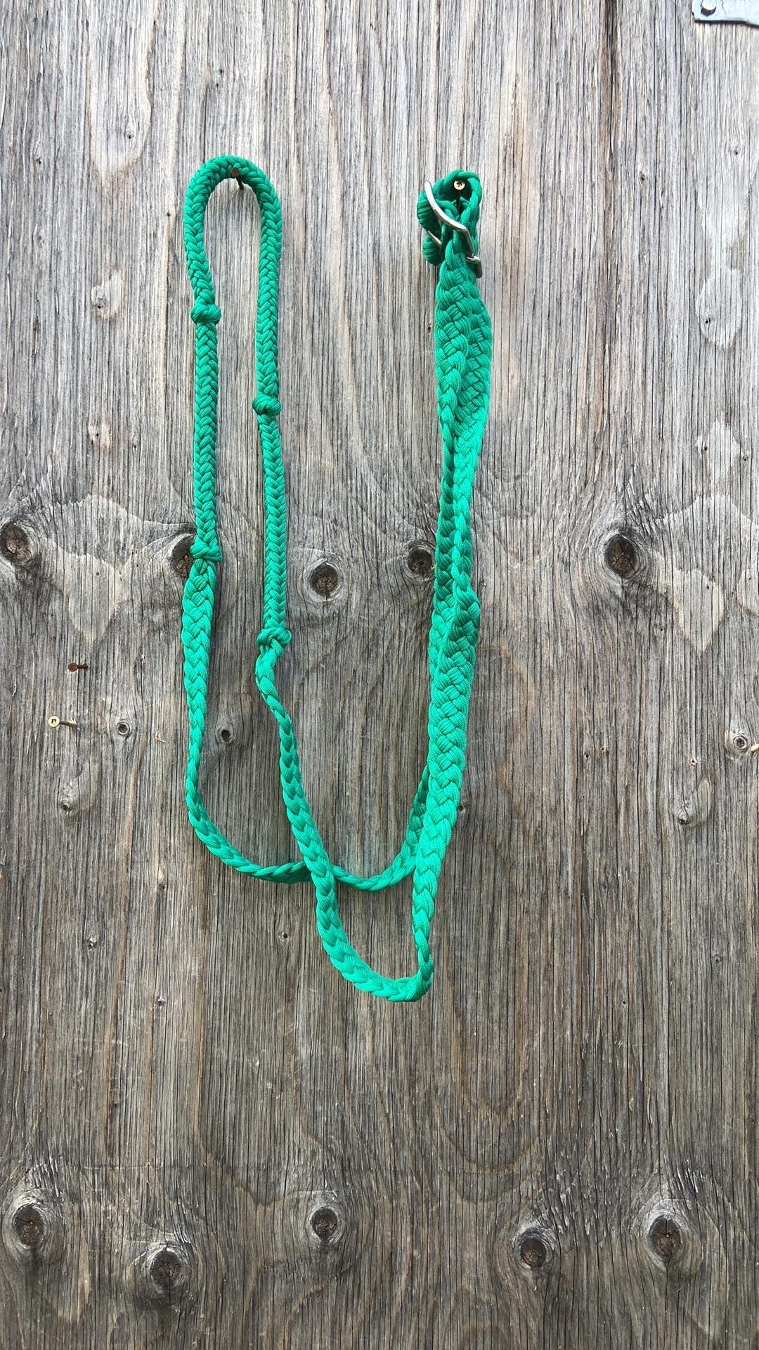 Braided barrel reins with knots