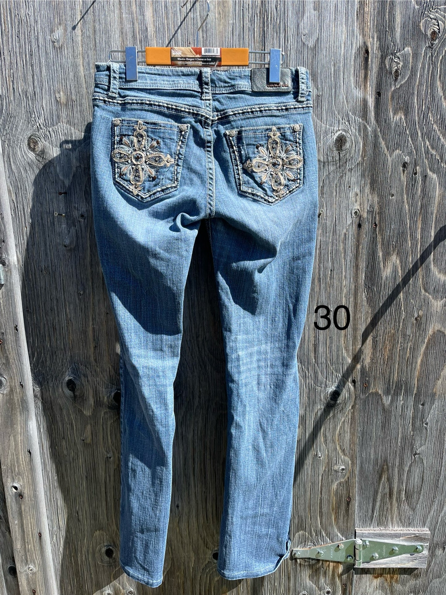 Grace in La size 29