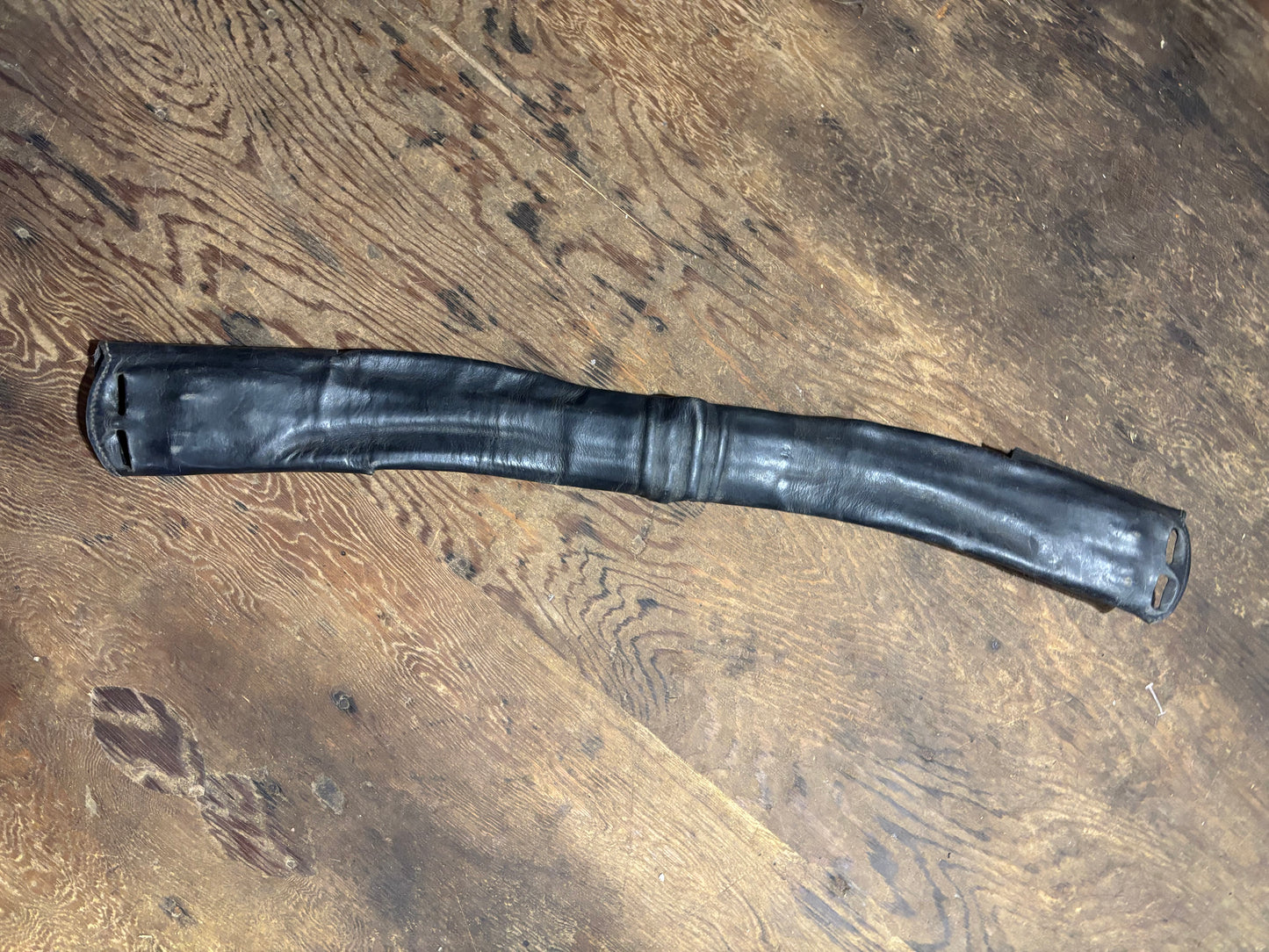 30” schleese girth