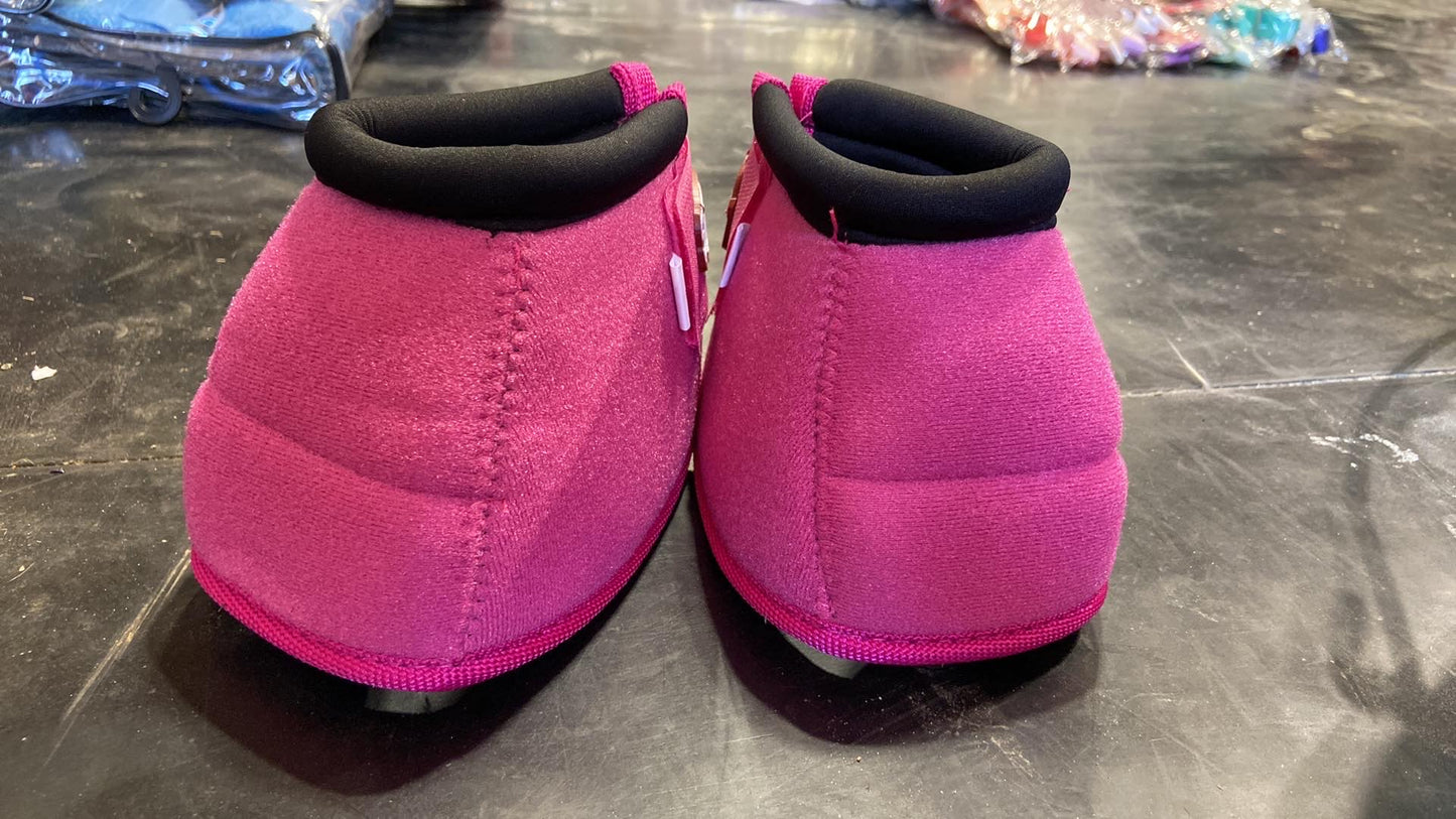 Medium no turn bell boots