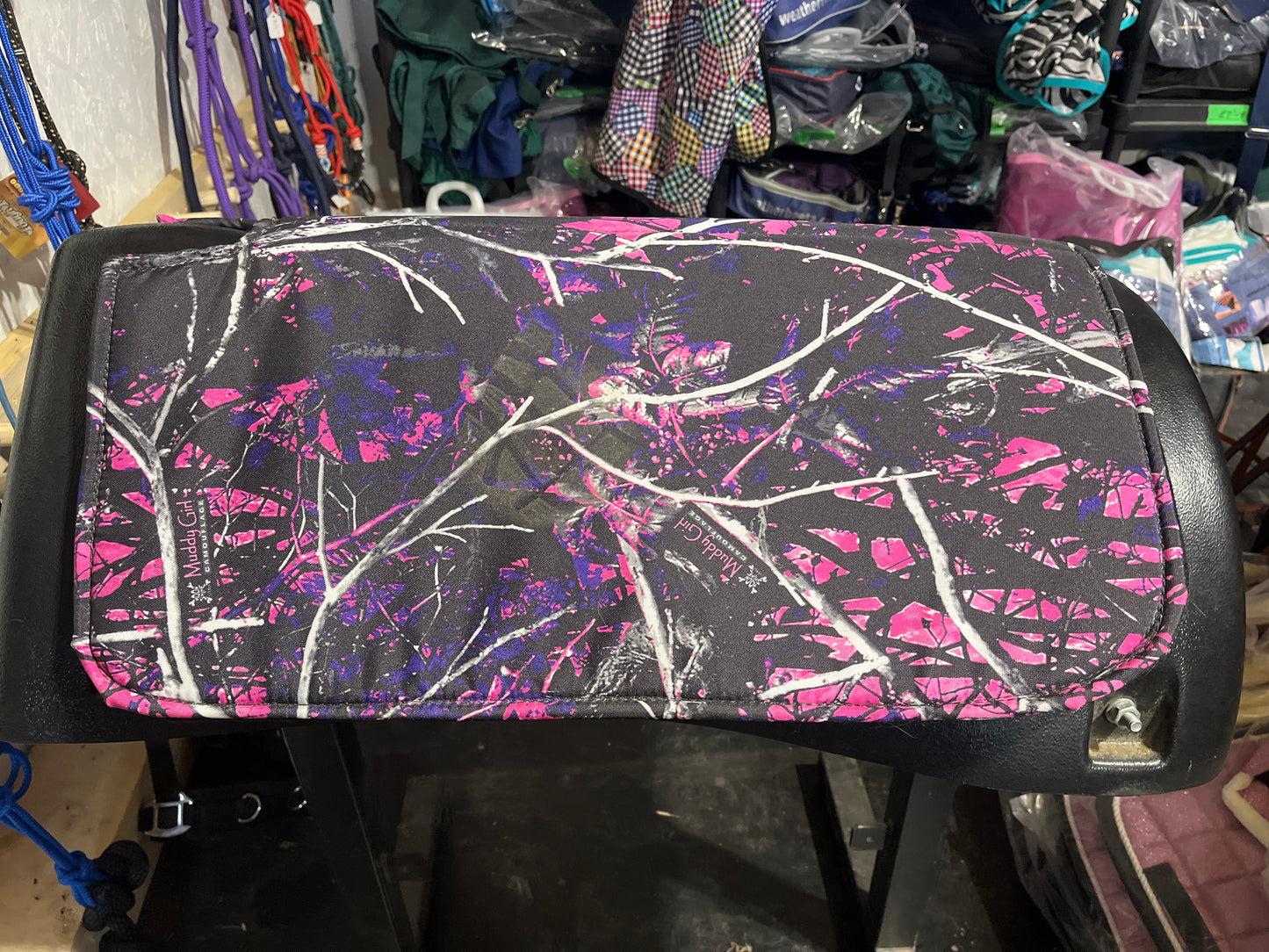 Pink camo pony pad 24”