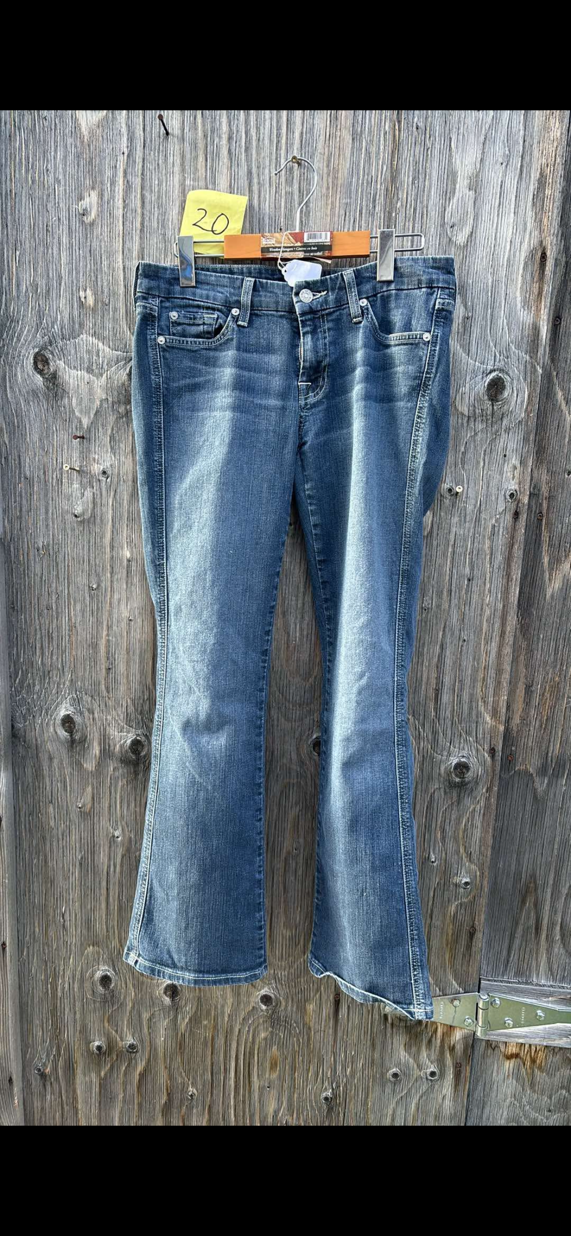 7 for all mankind size 30