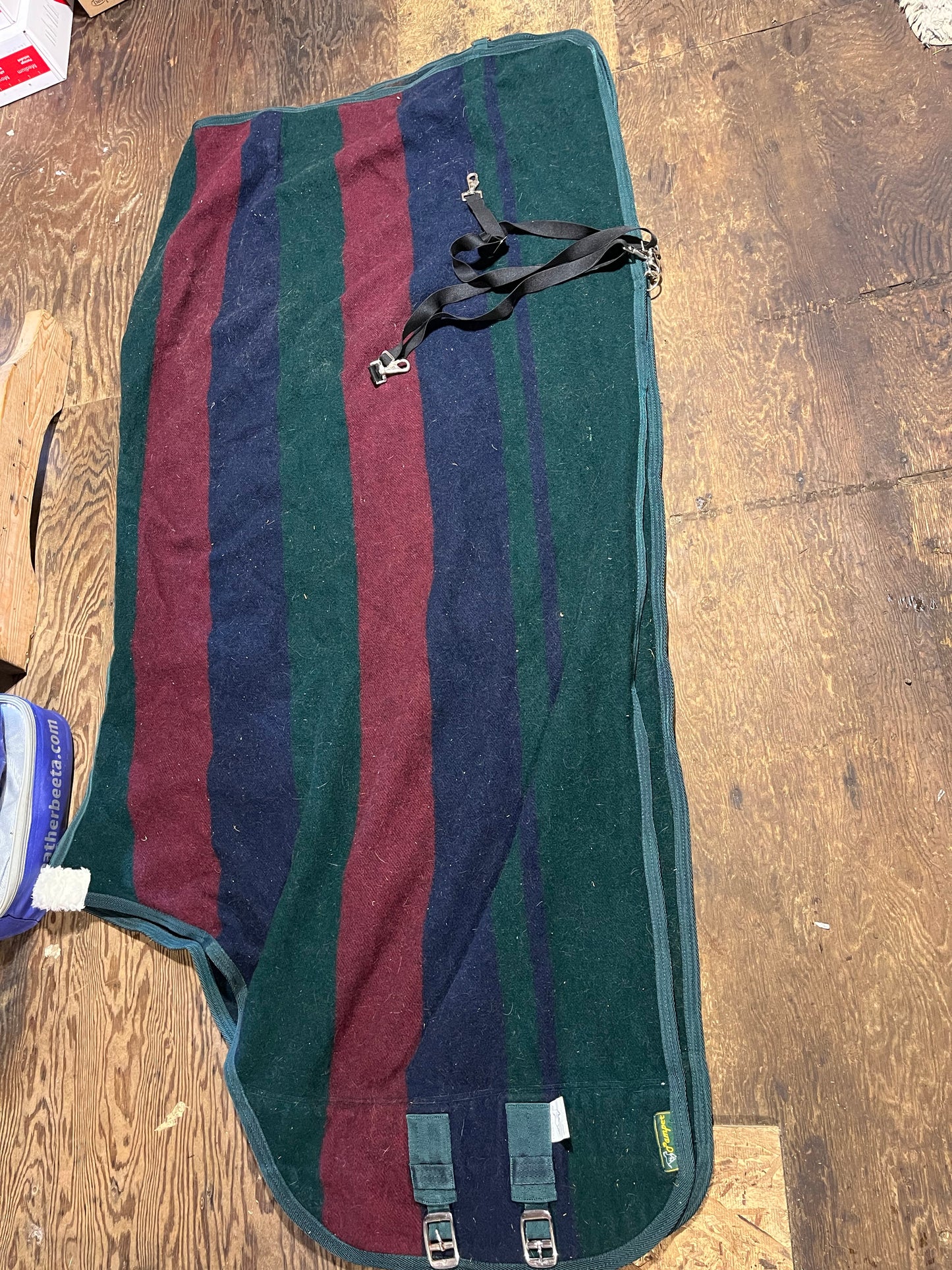 Large wool cooler
