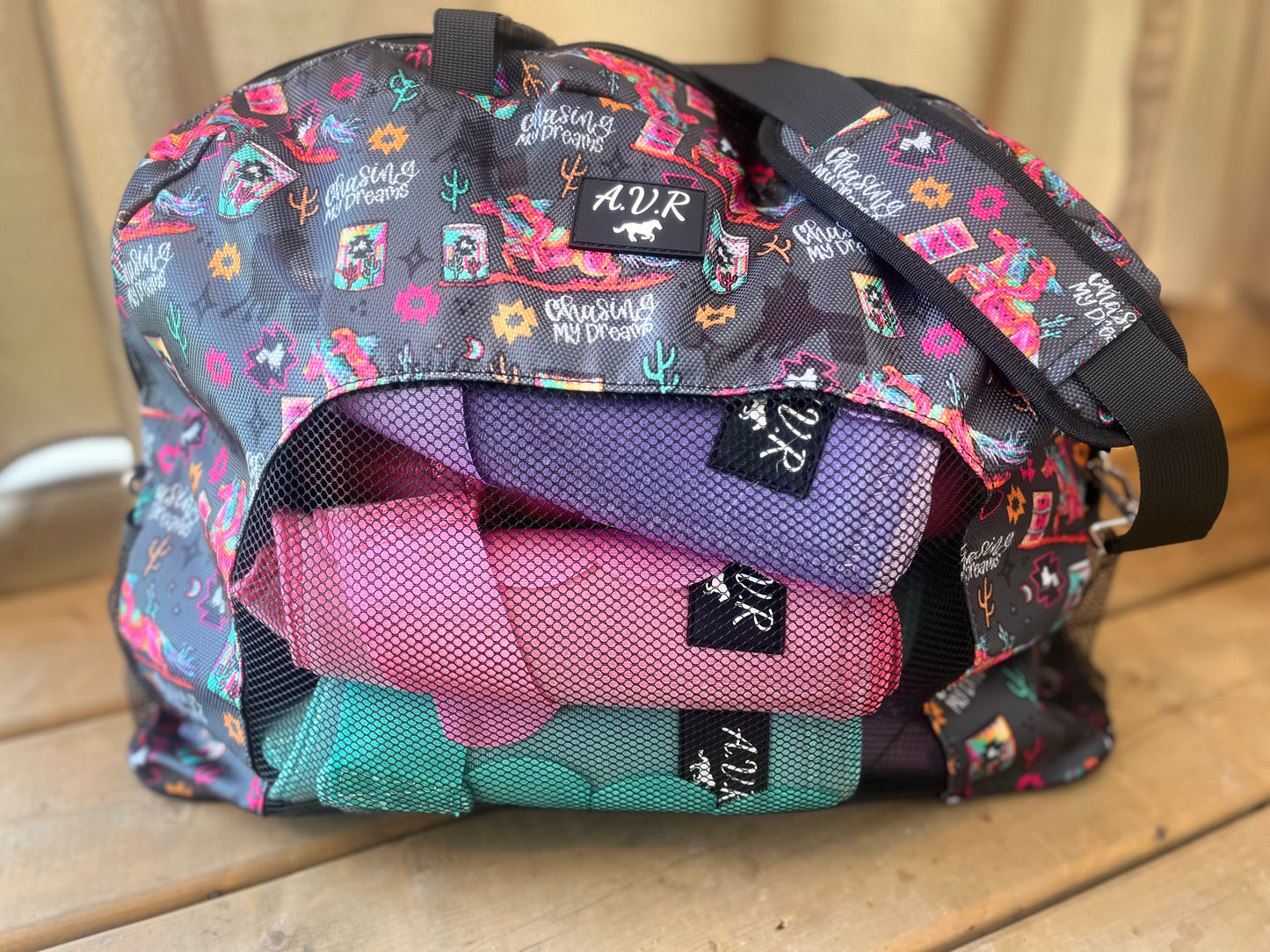 Barrel babe boot bag
