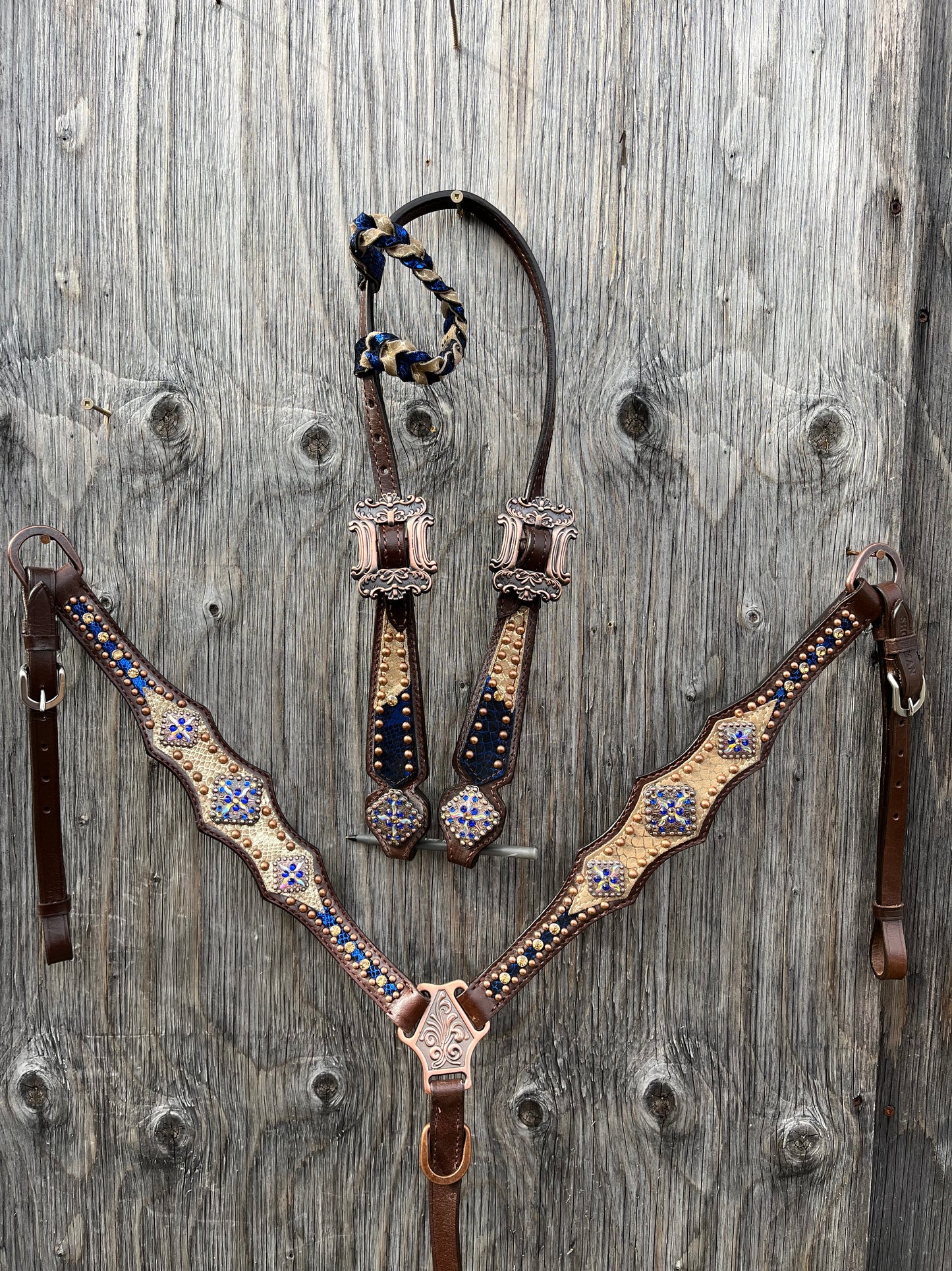 Royal blue and gold one ear tack set