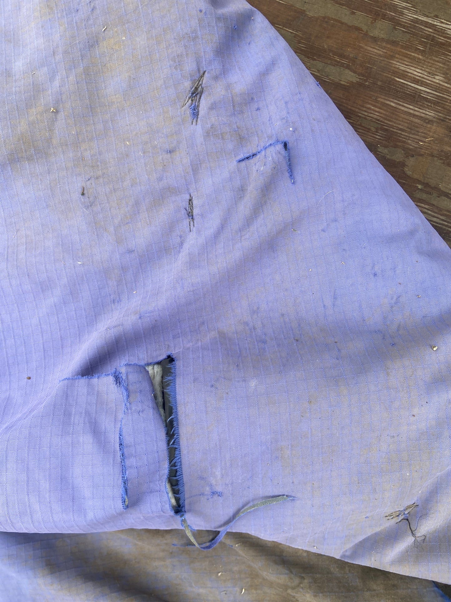 87 weatherbeeta with hood needs repair note photos