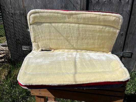 Turquoise cheetah wool pad