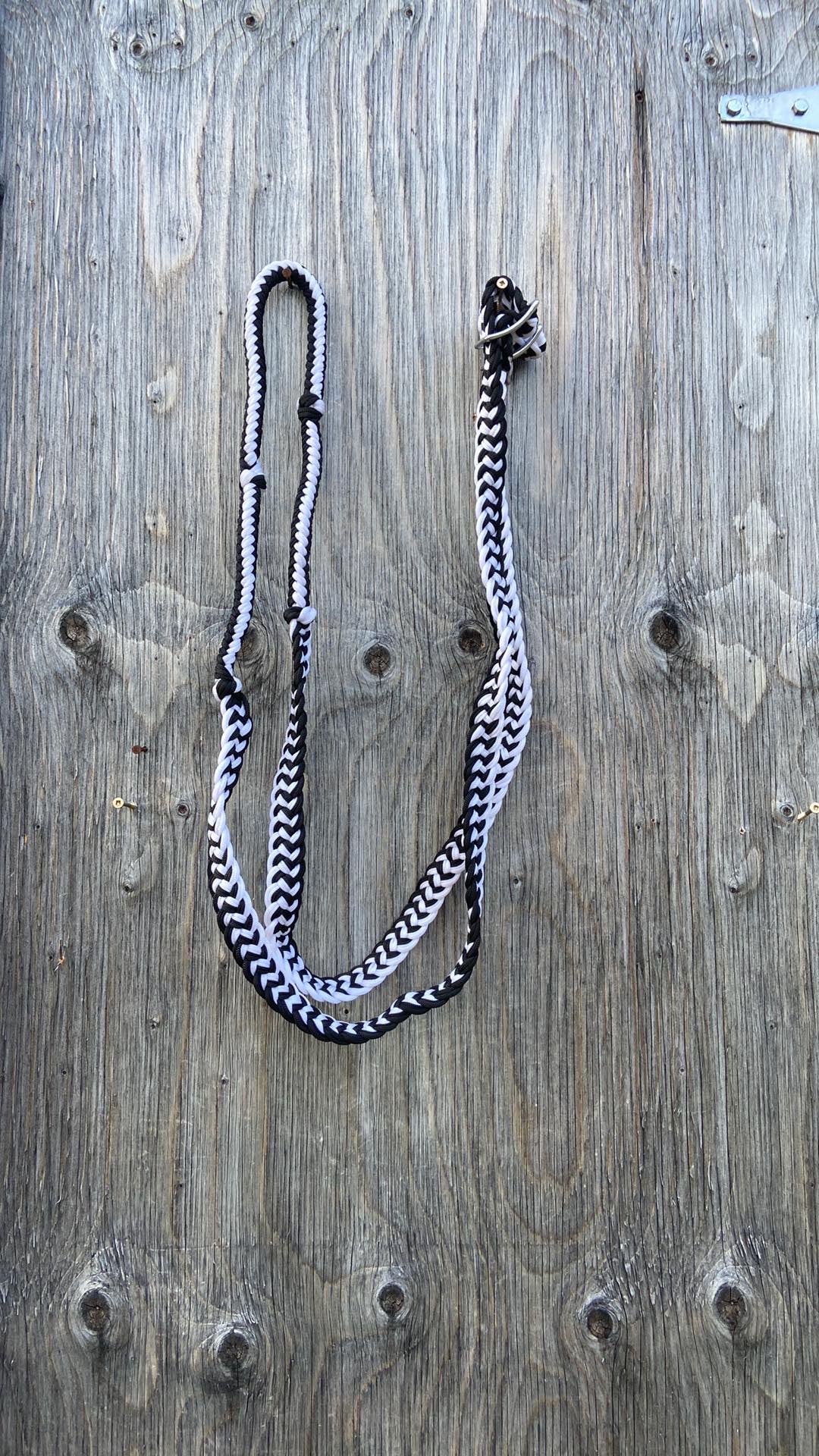 Braided barrel reins with knots