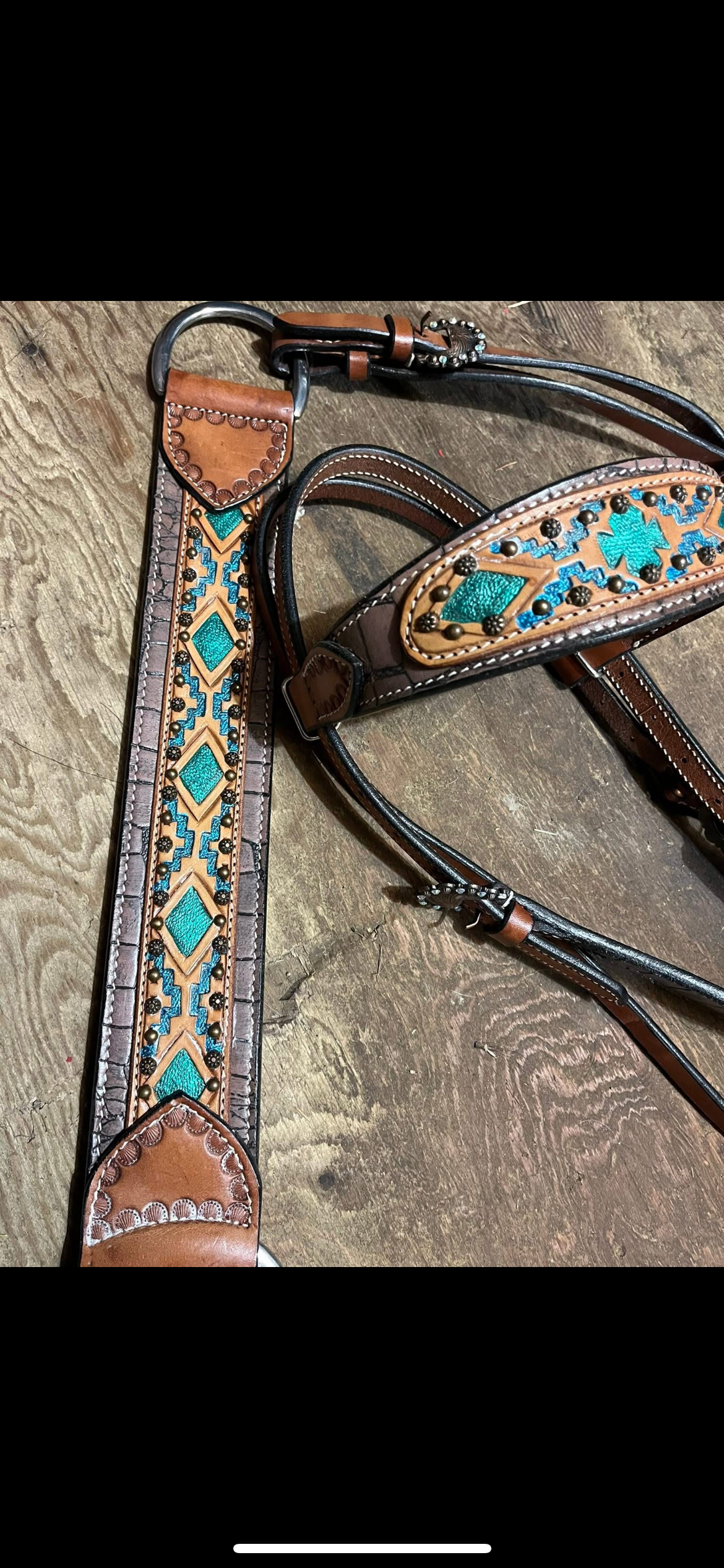 Pretty browband tack set
