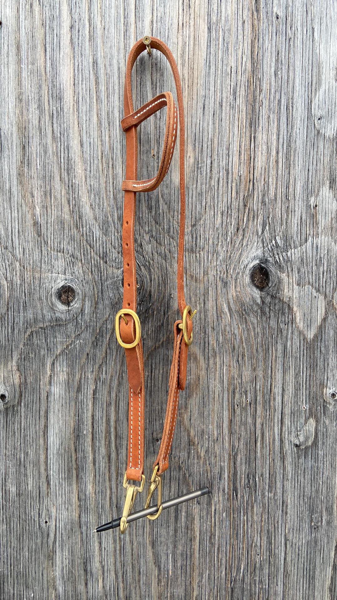 Harness leather quick change W snaps brass hardware