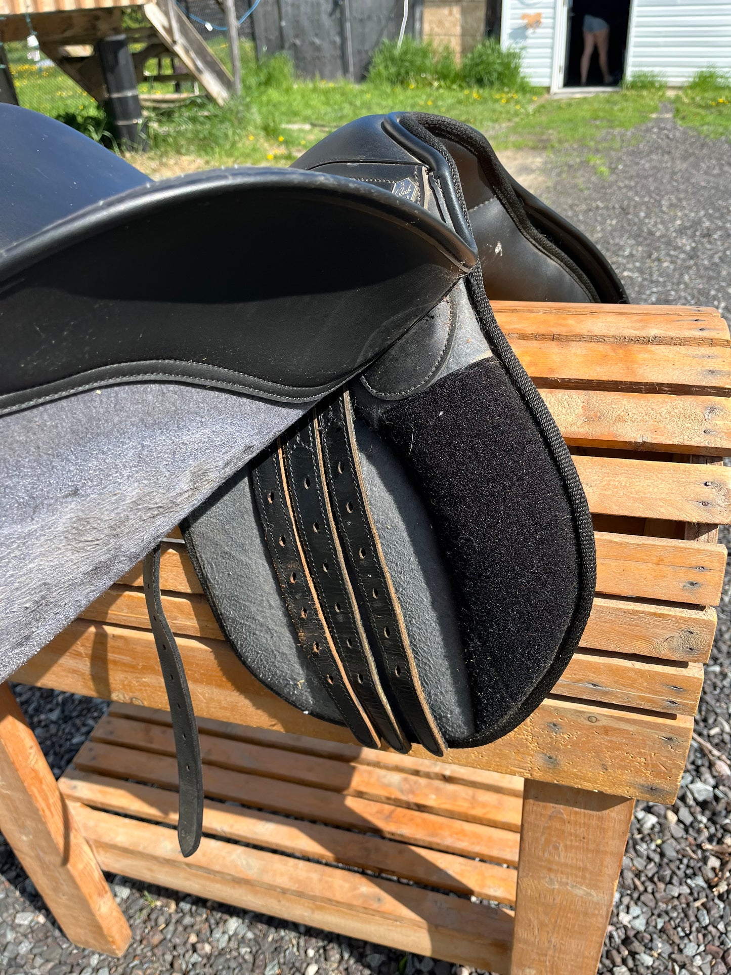 17” S HDR club saddle