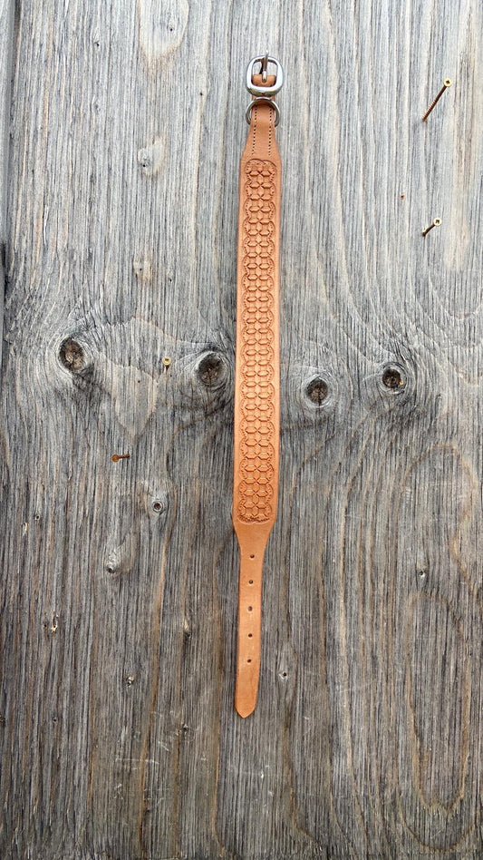 Tooled dog collar measures 24.5” total length