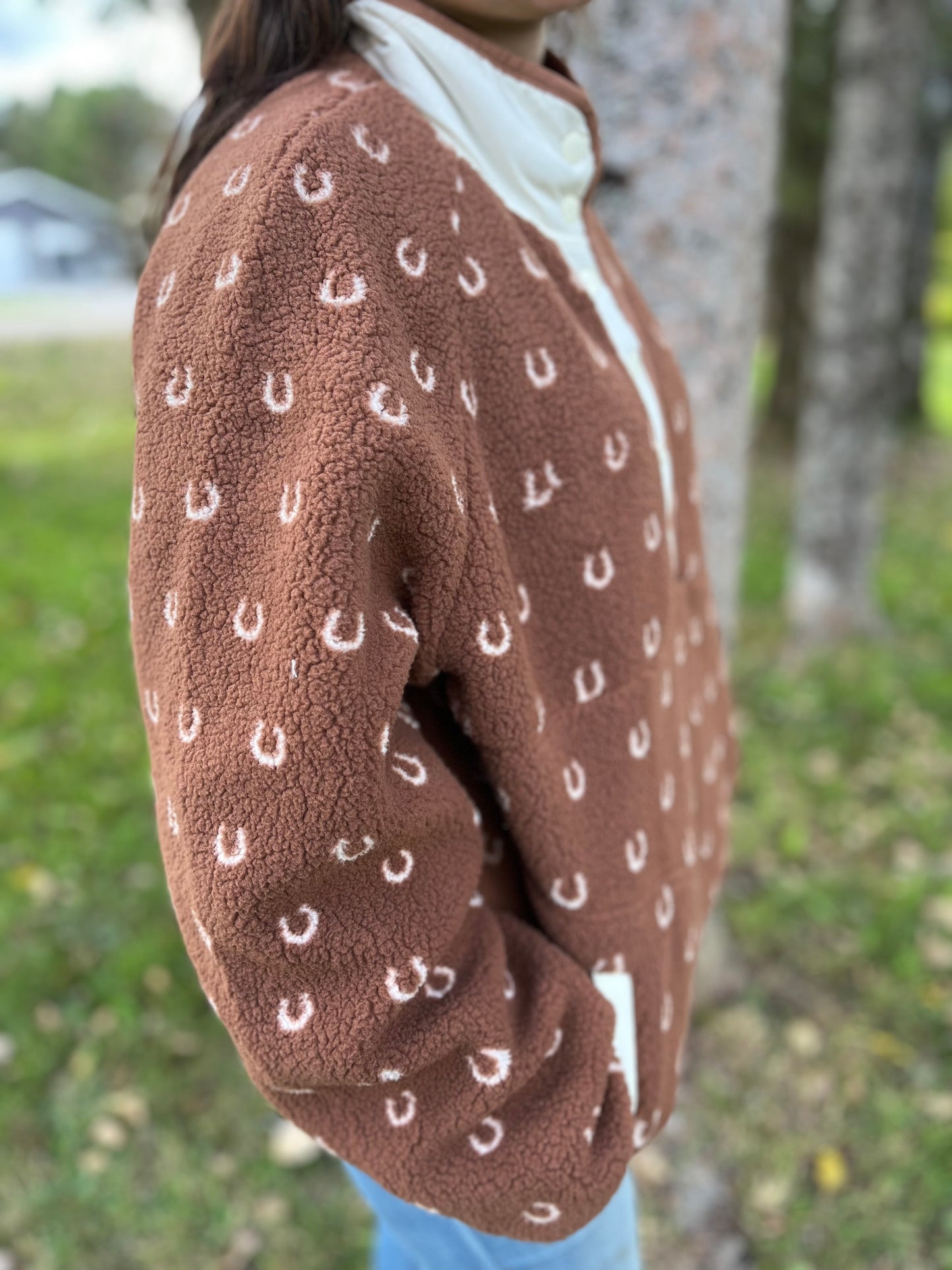 Wrangler chocolate horseshoe Sherpa