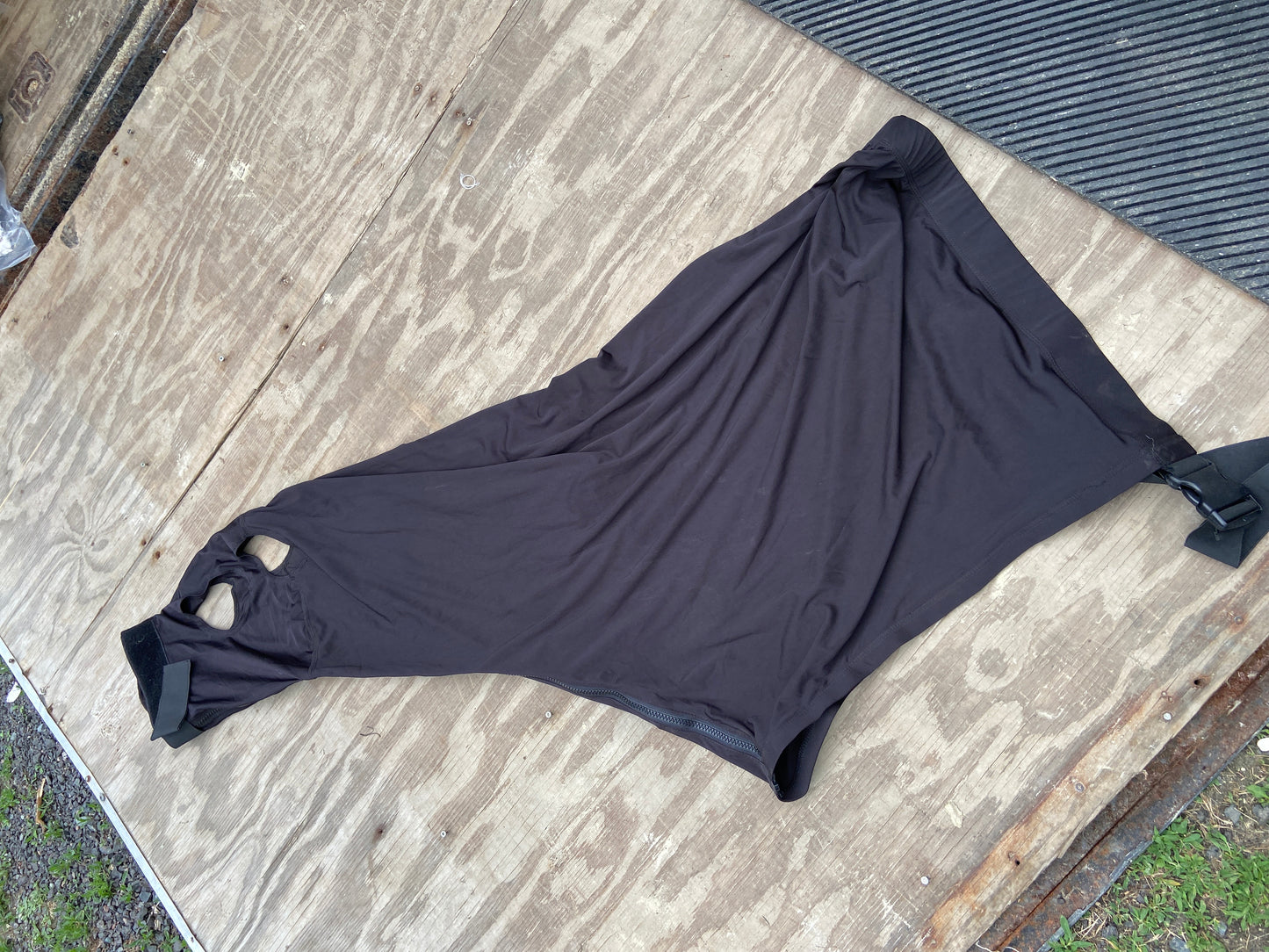 Shedrow slinky L-XL with zipper