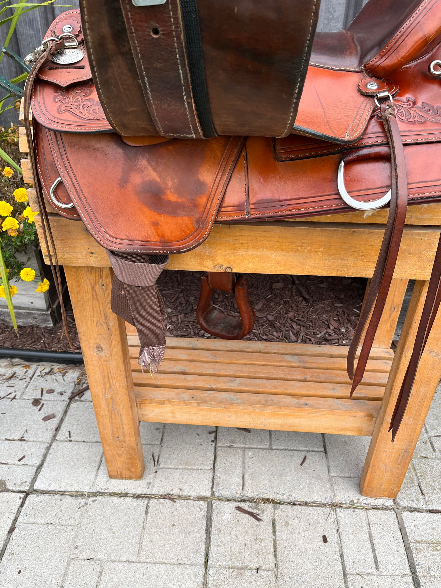 17” Tex Tan Tex flex tree trail saddle