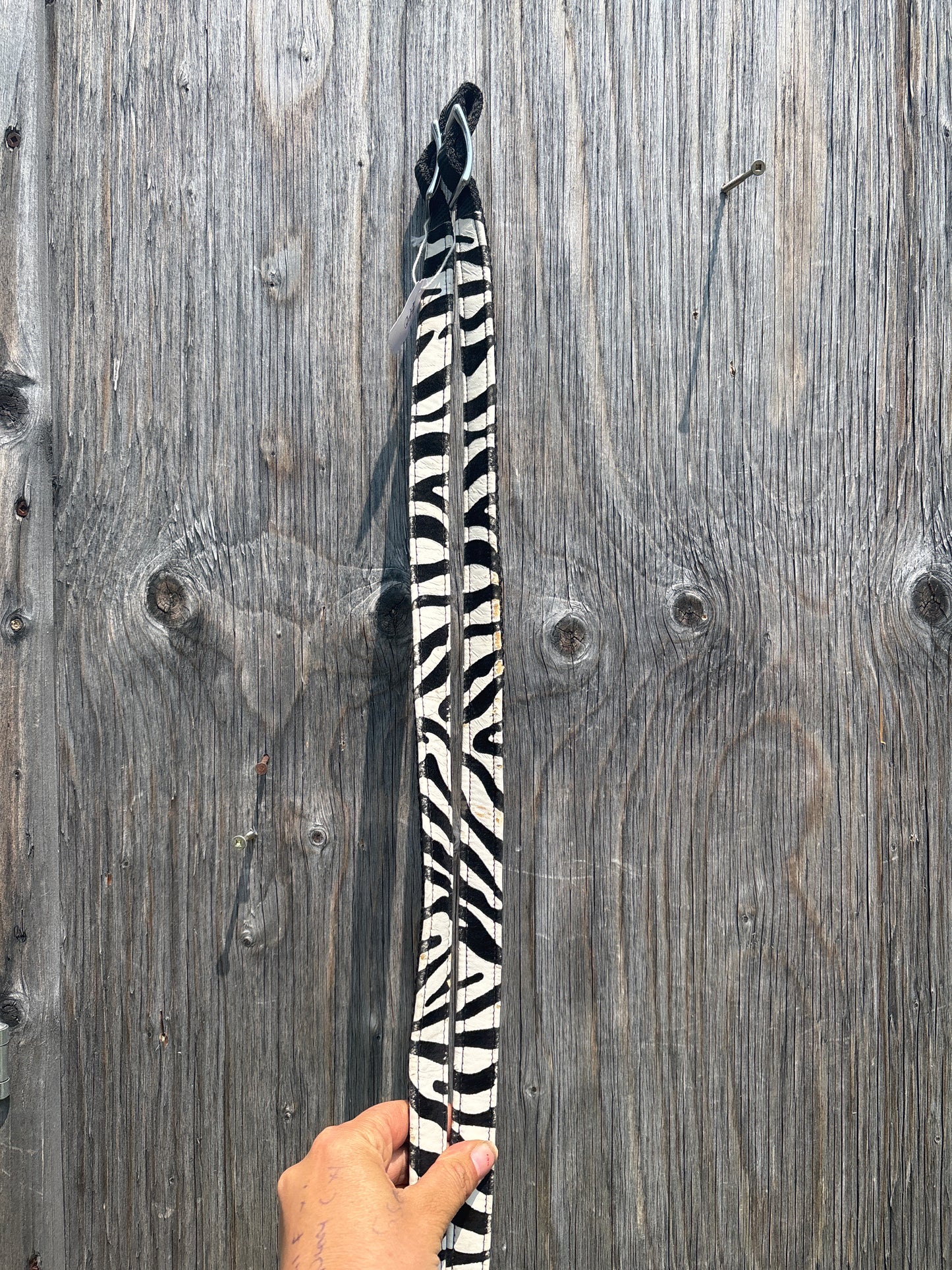 Zebra split reins