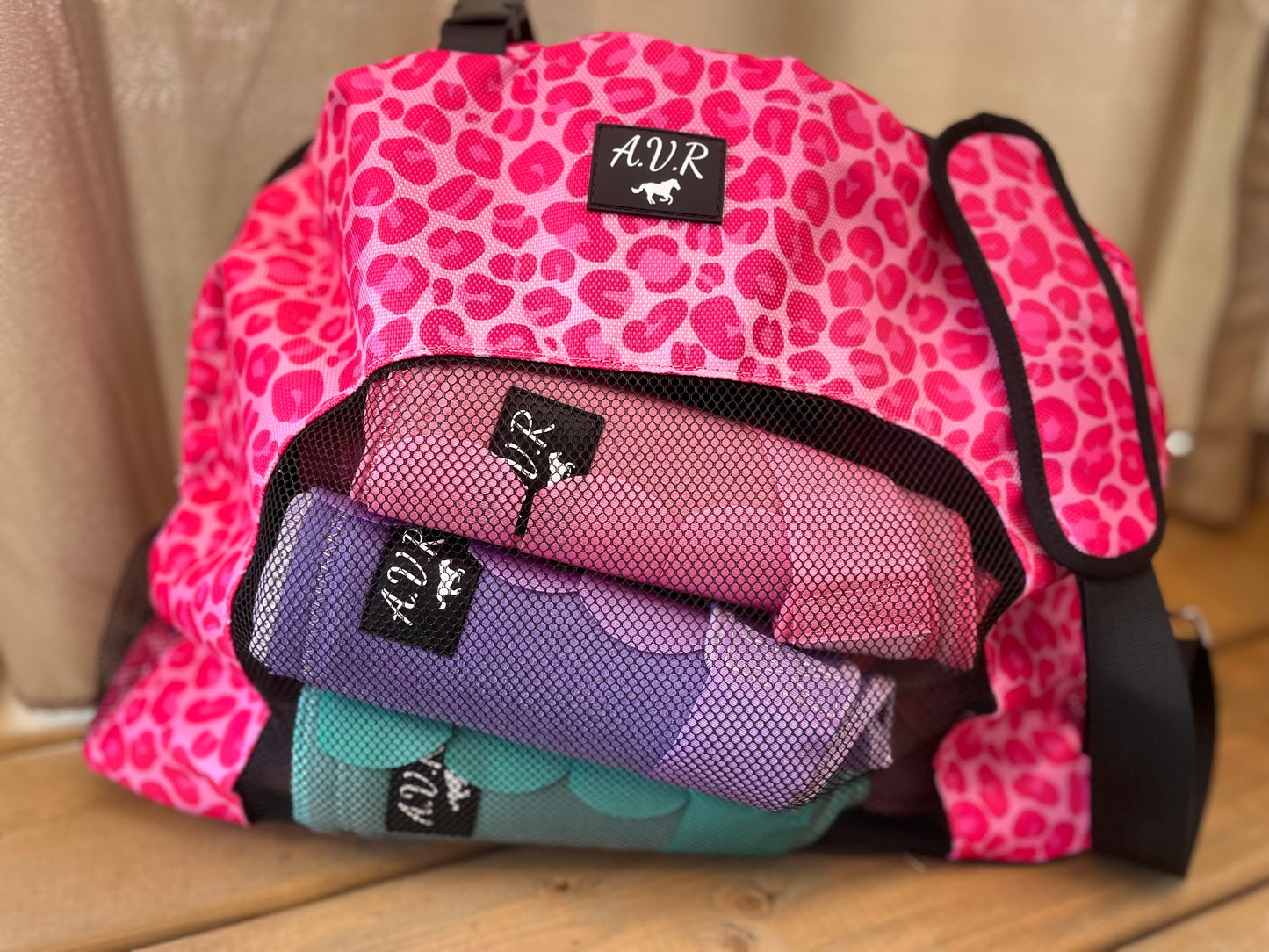 Barn Barbie boot bag