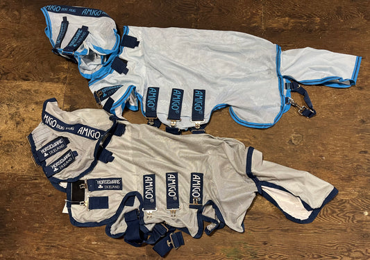 Amigo petite bug rugs with hood new in bag