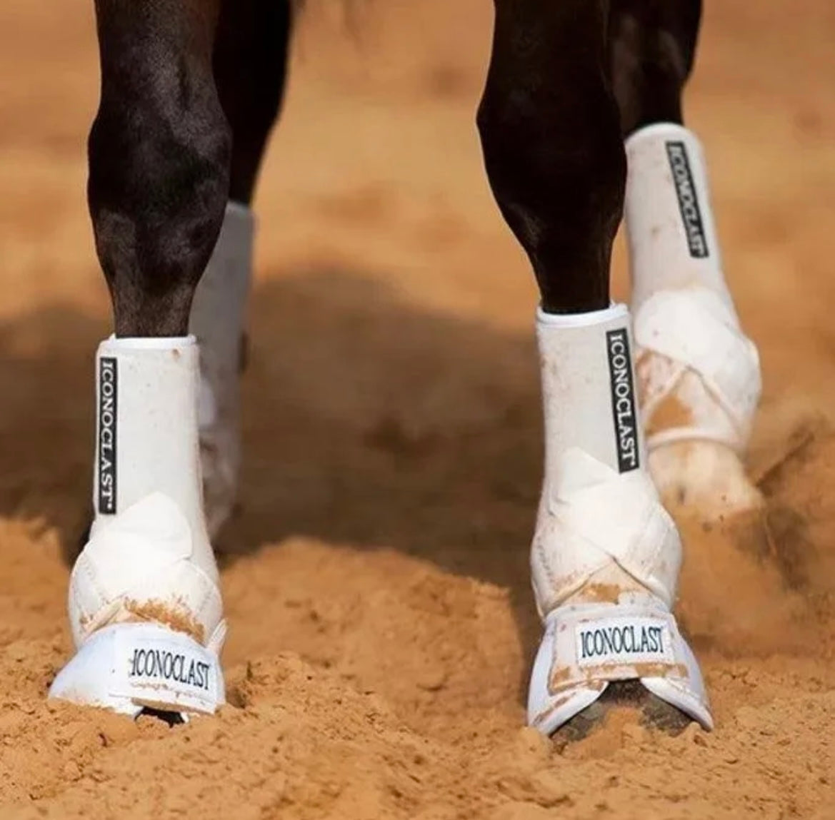 Iconoclast Support boots white Set Of four