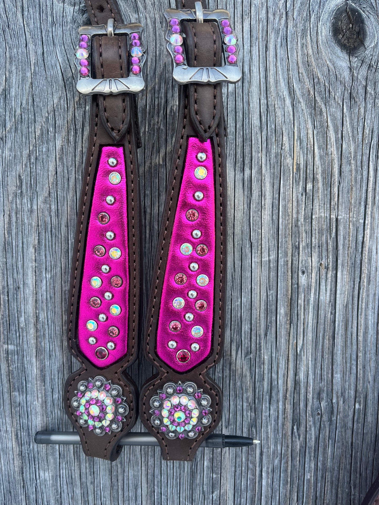 Pink gladiator tack set