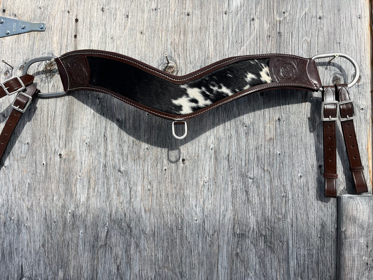 Hair on cowhide tripping collar