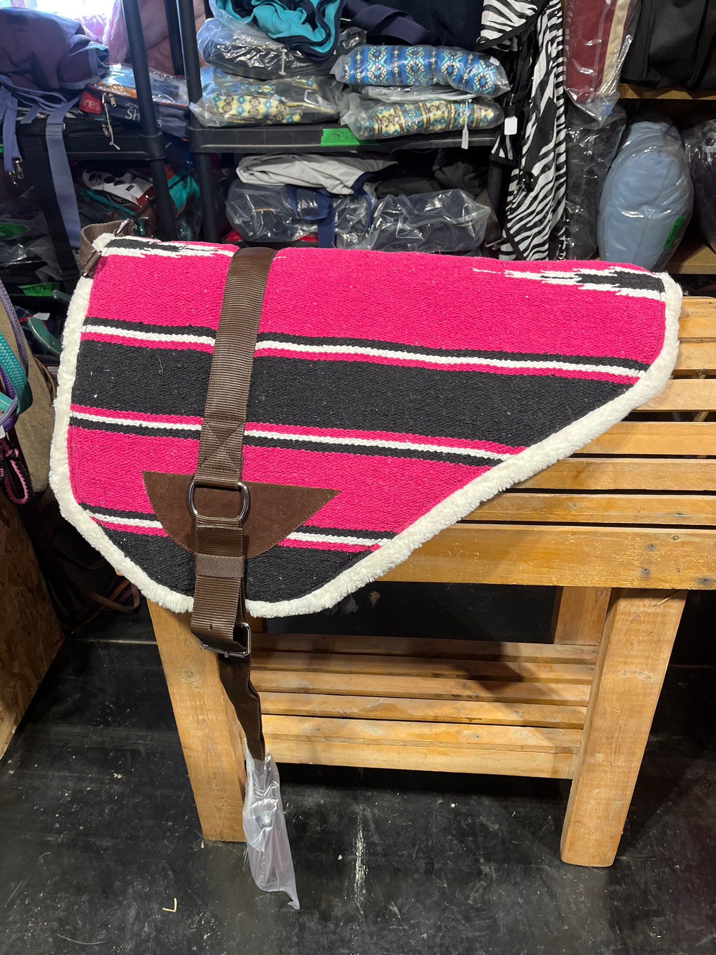 Pink bareback pad