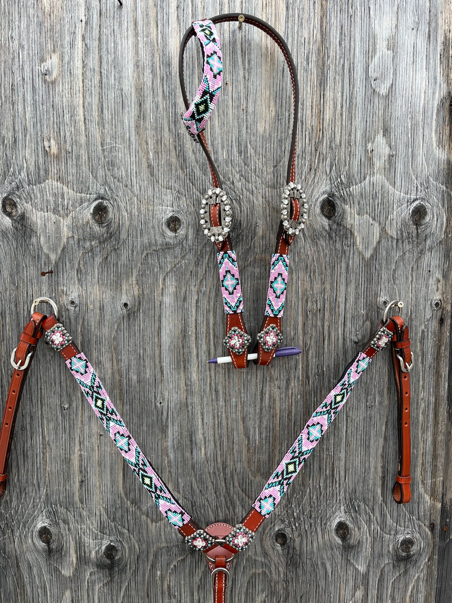 Beaded pink & teal one ear tack set comes with matching wither strap